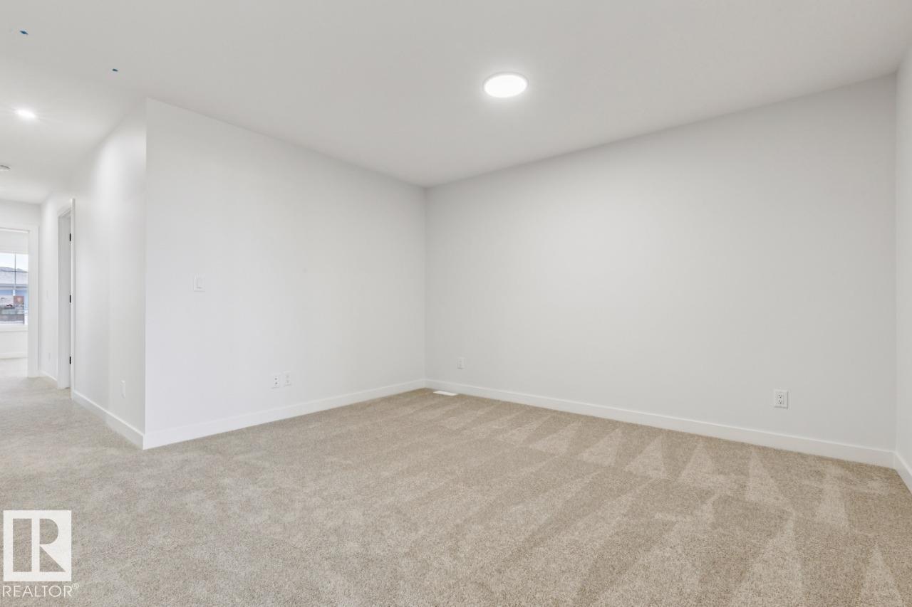 https://zimg.paragon.ice.com/ParagonImages/Property/PM/RAE/225381055/32/0/0/4ea616034a4ffb77e2aebde8ee949ab1/1/1039224c2a8b0225e792bba3dce0ce90/225381055-9519bc15-3193-4906-8b69-ee9d8aa1caa3.JPG
