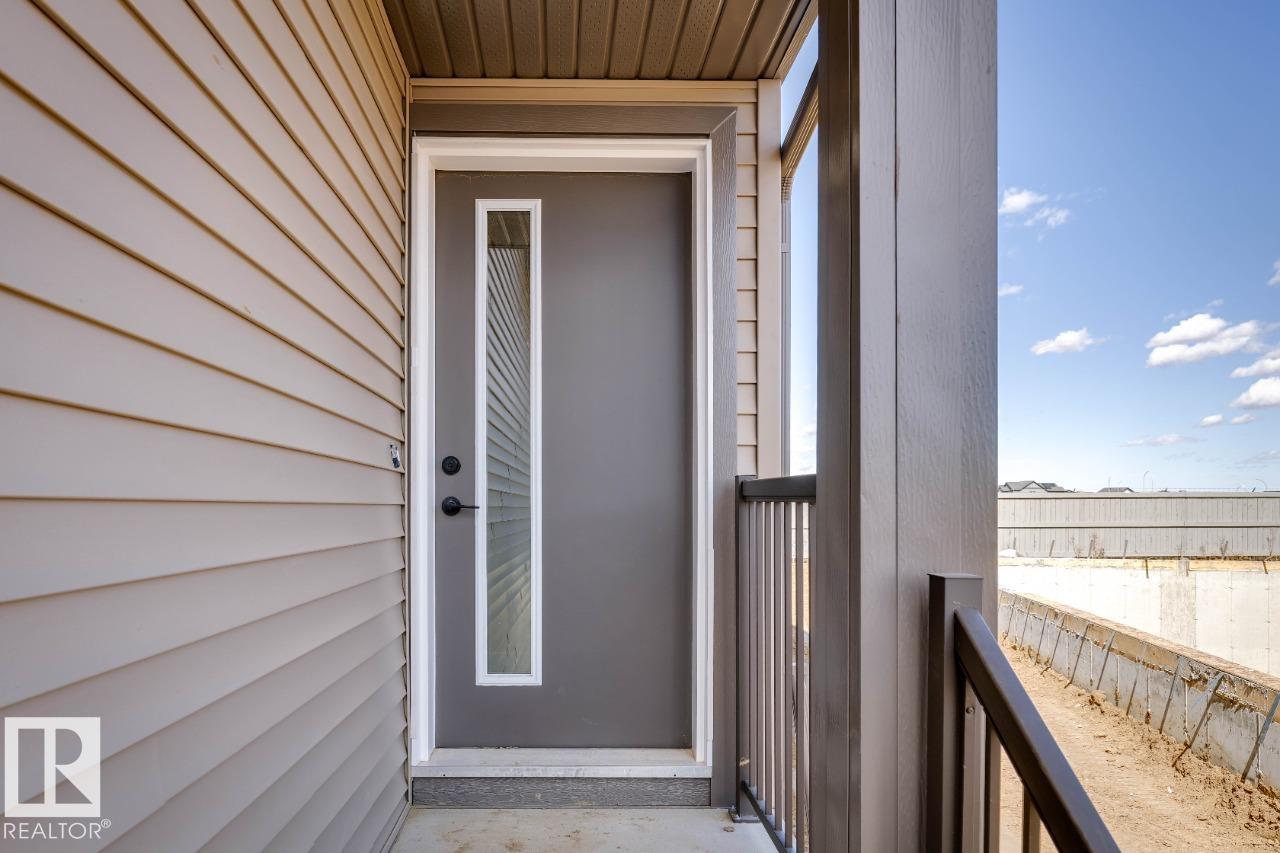 Picture for 22376 90 AV NW