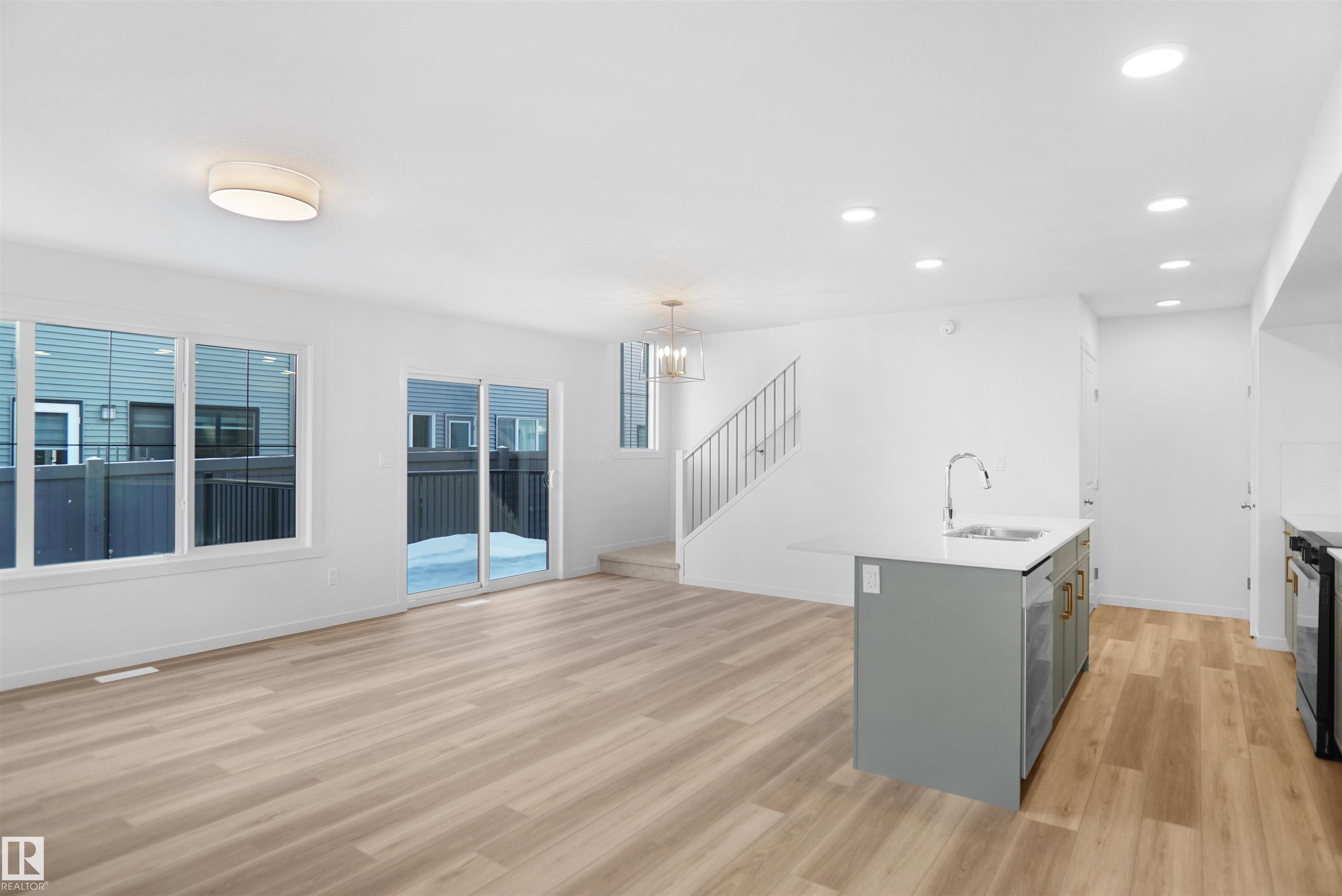 Picture for #58 19904 31 AV NW