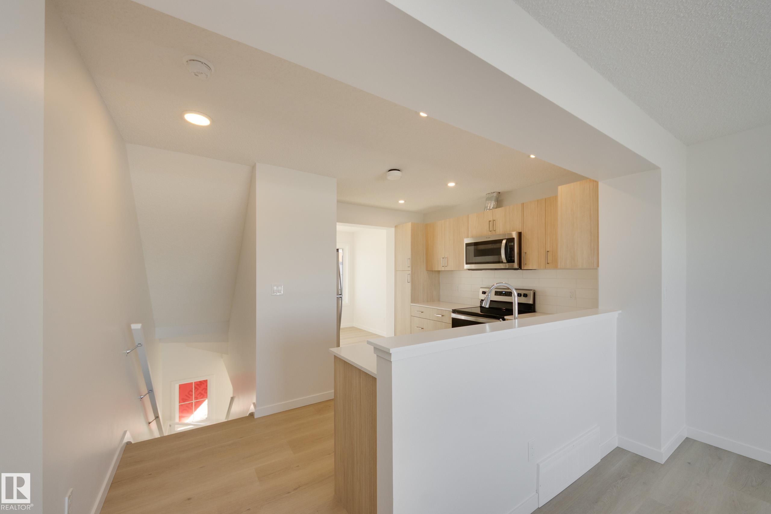 Picture for 17232 4 ST NW