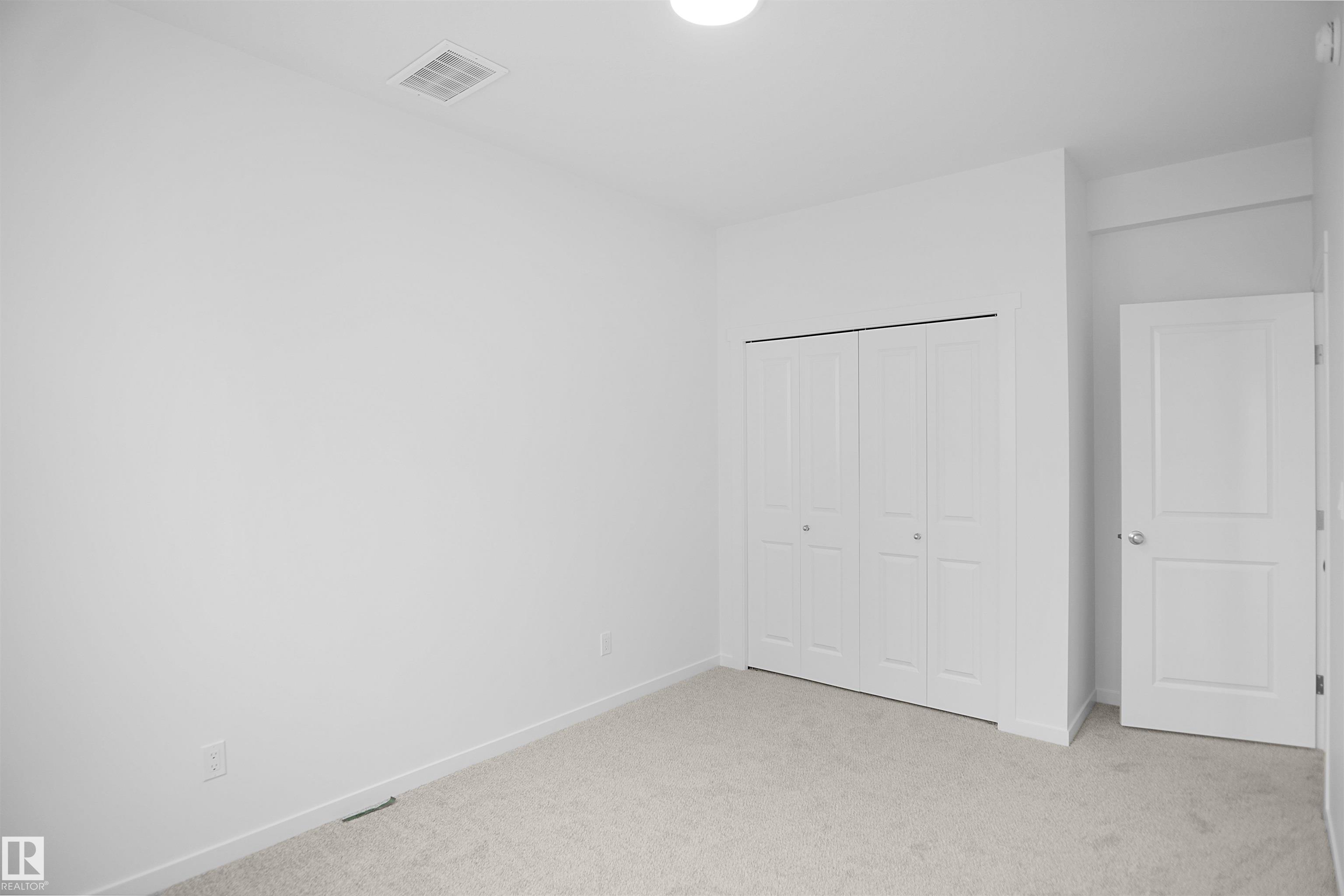 https://zimg.paragon.ice.com/ParagonImages/Property/PM/RAE/225381603/33/0/0/f5f2faf07ba09d2f6c23b7212452b9a1/1/400f2de54848ce4de417cf9457677b48/225381603-2d3faf3b-25f0-49f8-9cc9-09376813ad1b.JPG