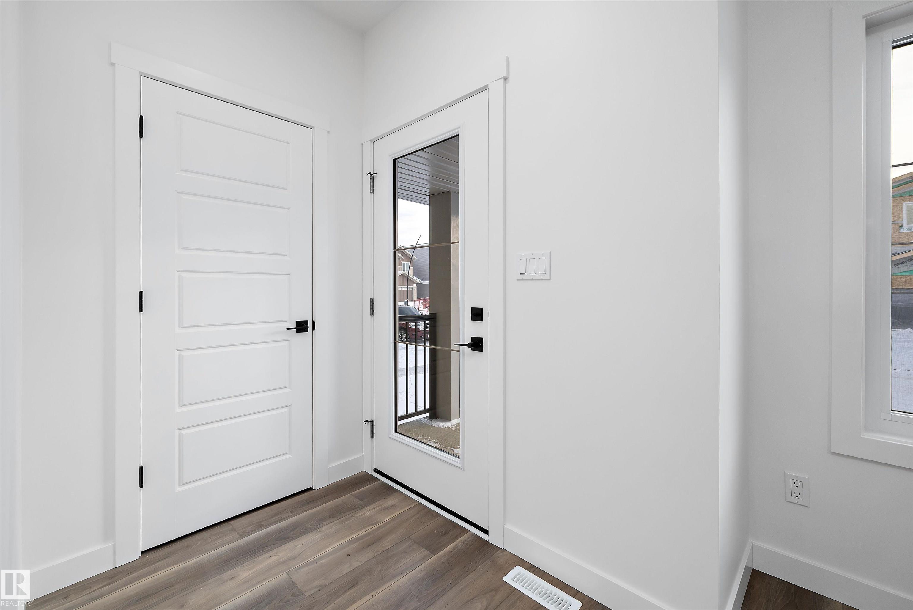 Picture for 18924 28 AV NW