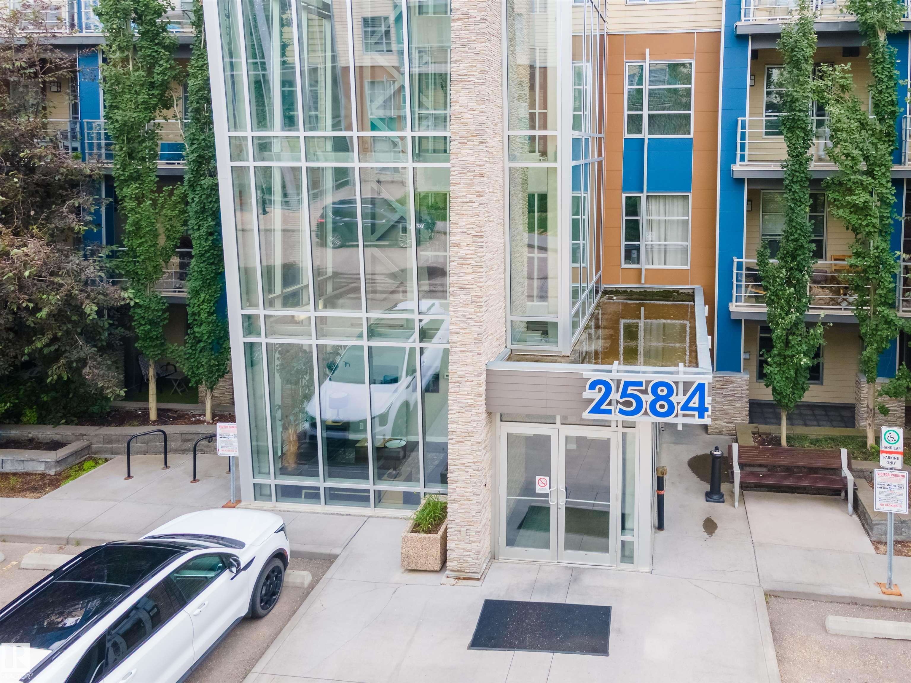 Picture for #105 2584 ANDERSON WY SW