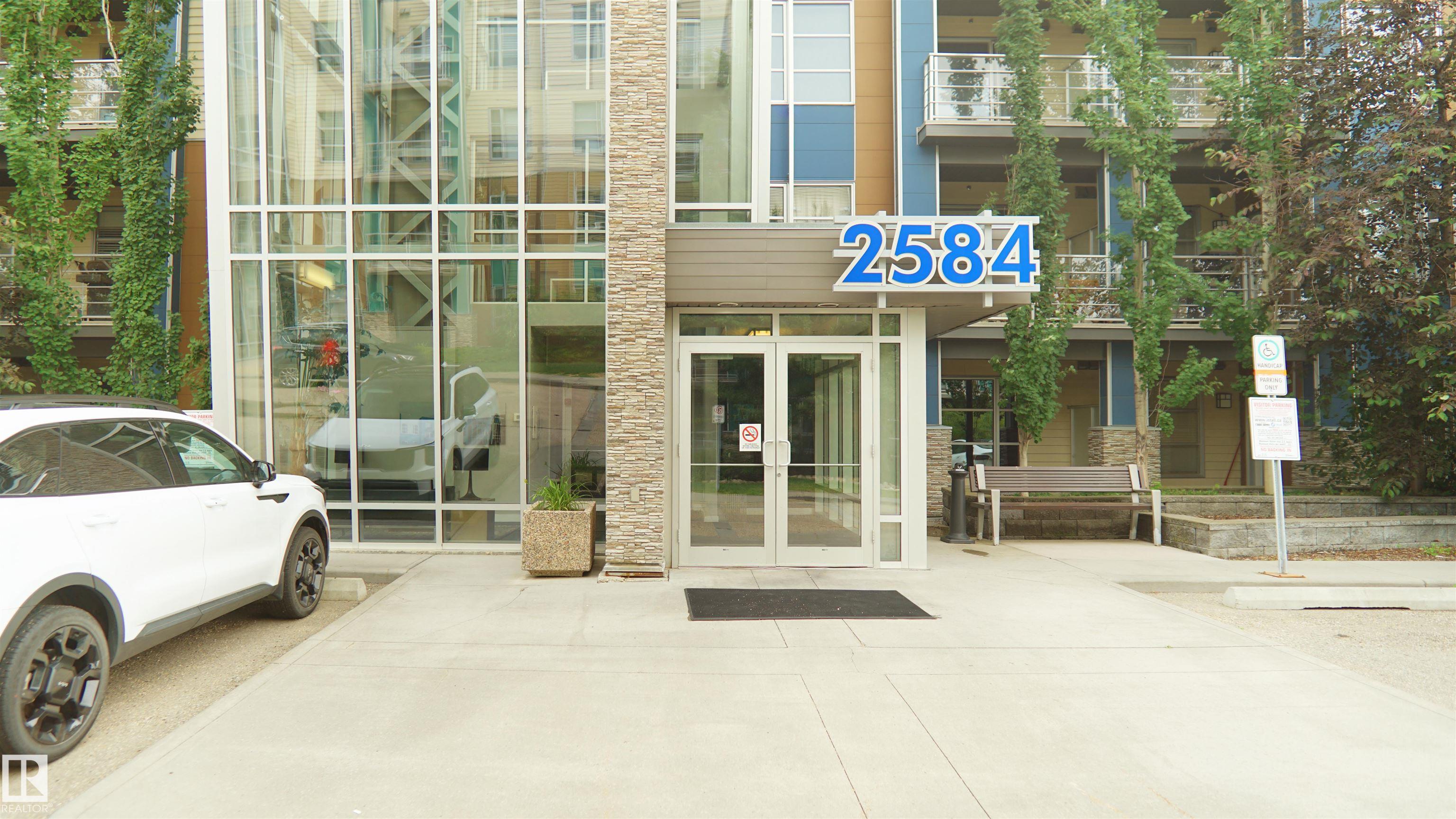 Picture for #105 2584 ANDERSON WY SW