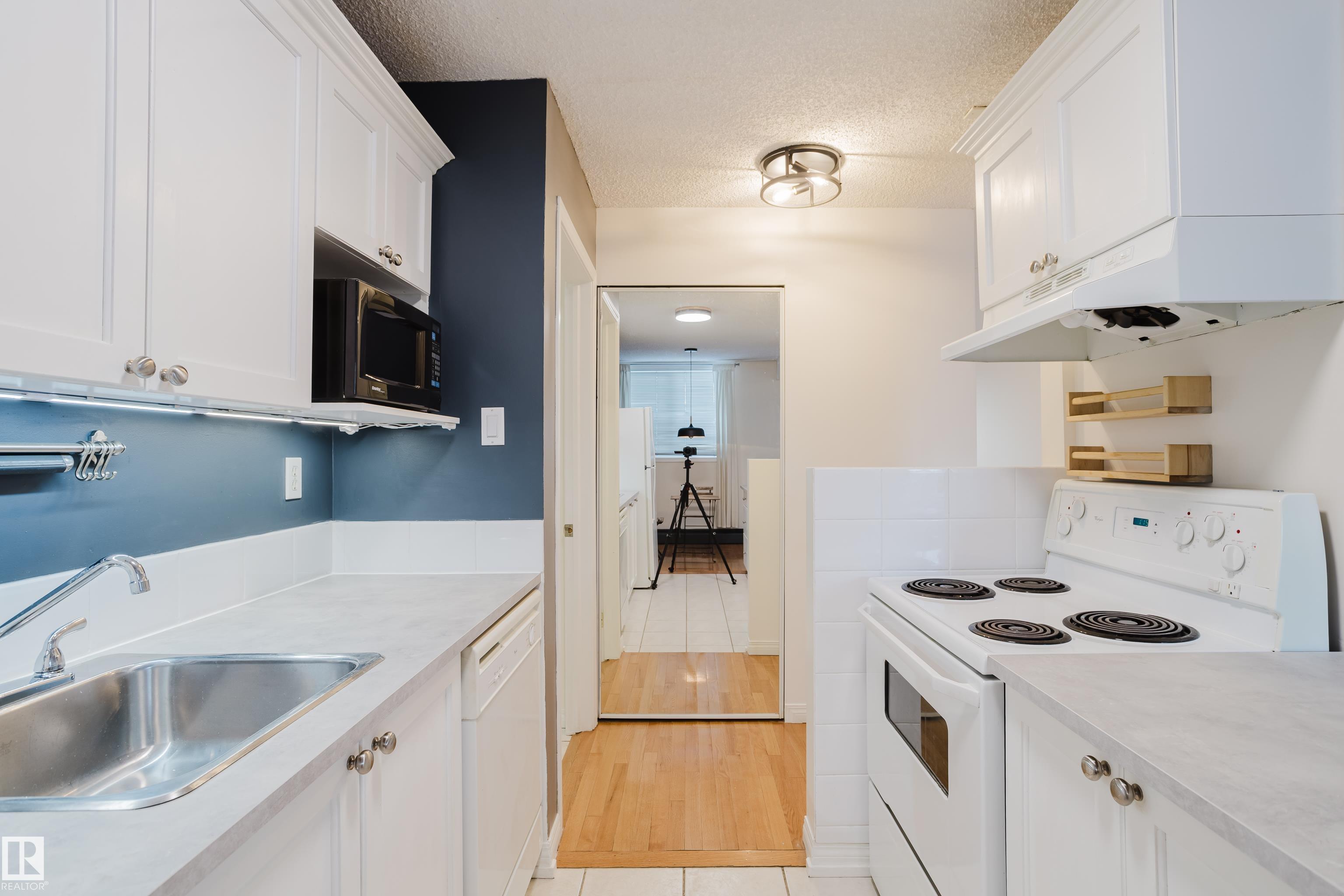 Picture for #106 11217 103 AV NW