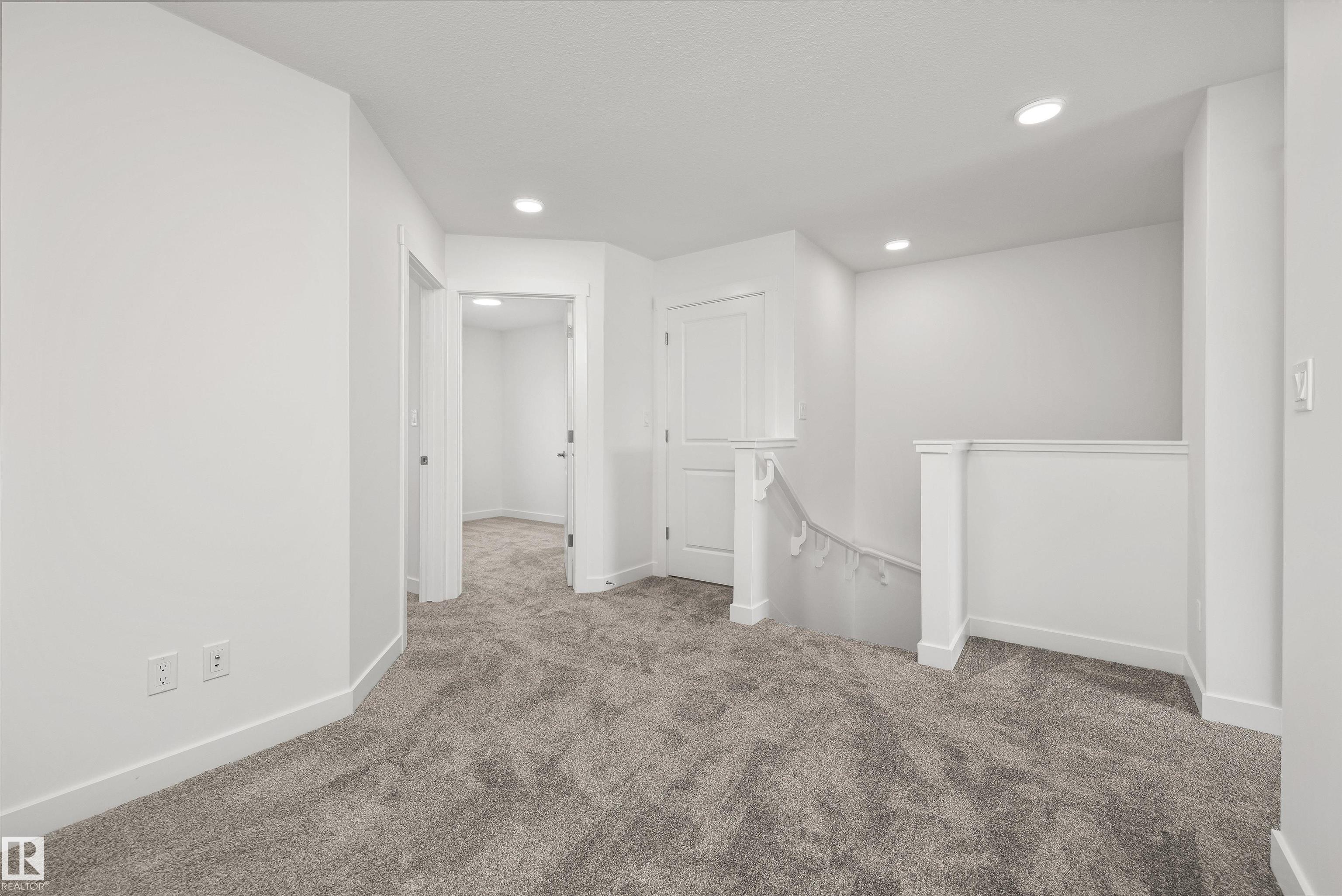 https://zimg.paragon.ice.com/ParagonImages/Property/PM/RAE/225382319/18/0/0/fc848d093d274c2bd3e481cf00dcd9ca/1/fbda9b0adaf855a10236106e890a0d63/225382319-a91b9cdc-68dc-43d4-9ccb-f2b7679e37f9.JPG