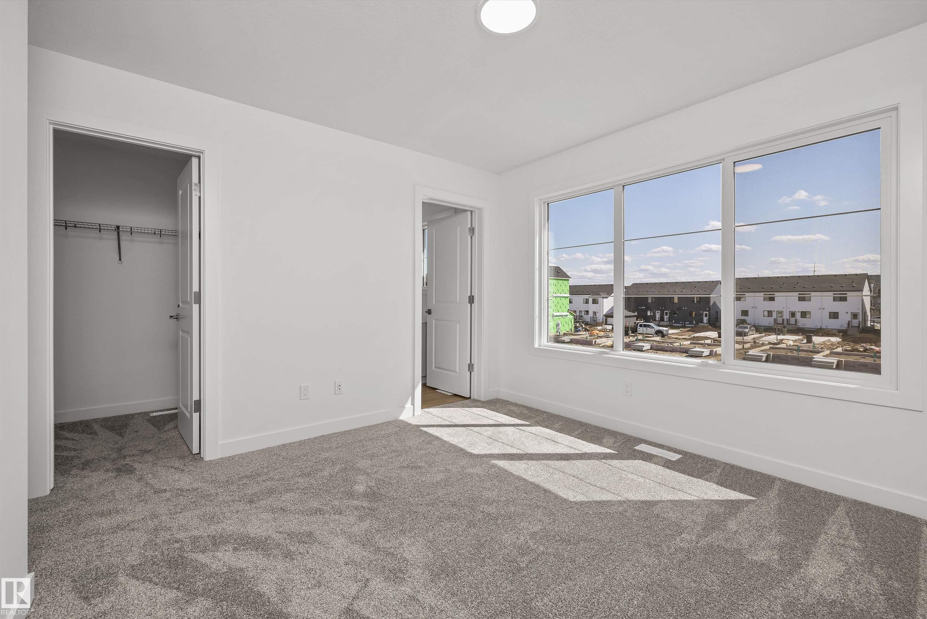 https://zimg.paragon.ice.com/ParagonImages/Property/PM/RAE/225382319/28/0/0/88ba91a0777f056e6b4ff34aaa533d40/1/fbda9b0adaf855a10236106e890a0d63/225382319-8bf46001-a28d-43e6-b11d-69444778c88a.JPG