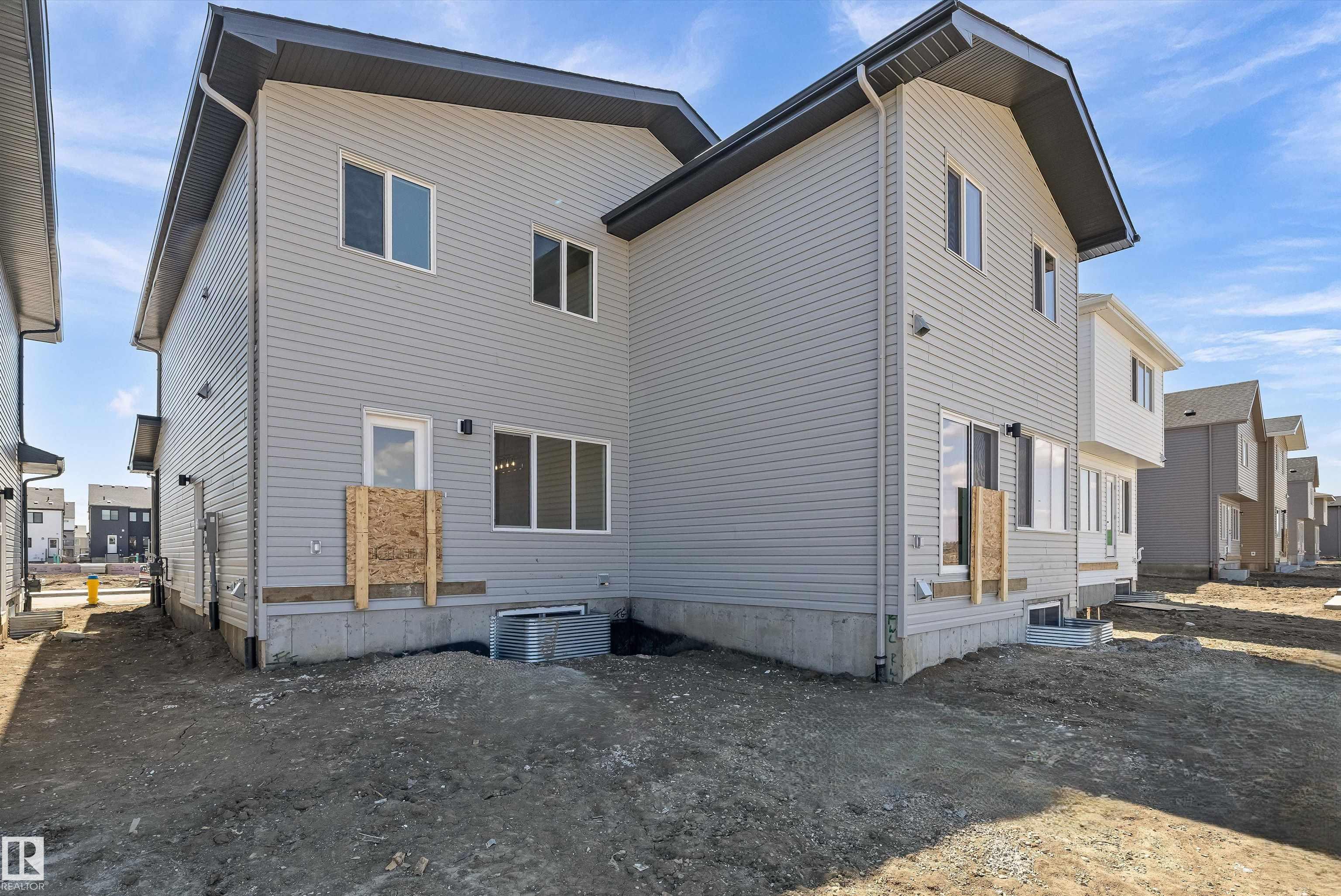 https://zimg.paragon.ice.com/ParagonImages/Property/PM/RAE/225382319/36/0/0/93302d30dc619e15dbe7a921035397d6/1/fbda9b0adaf855a10236106e890a0d63/225382319-2deda243-6774-4b49-8d76-a1ccd623cd0c.JPG