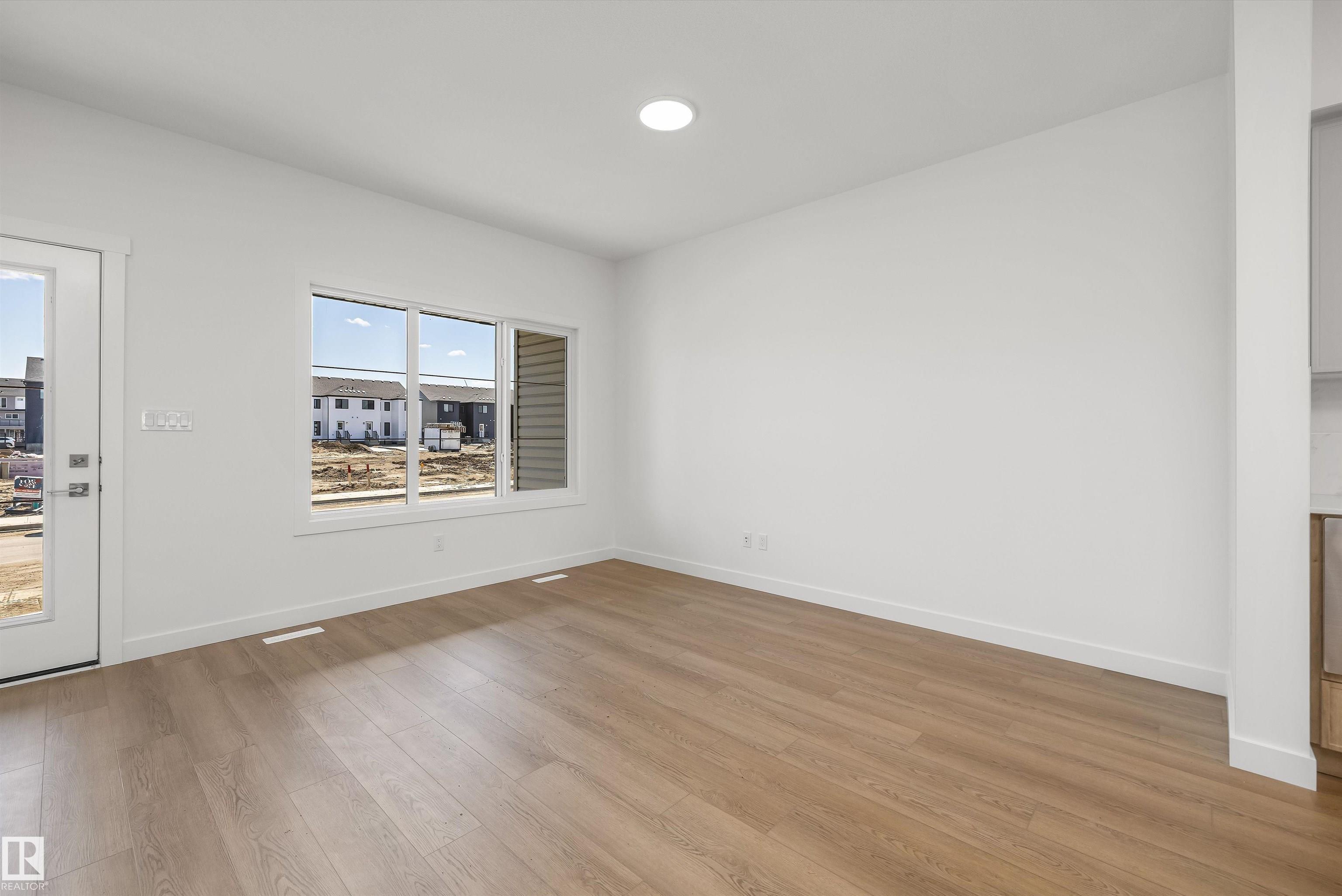 Picture for 618 176 AV NE