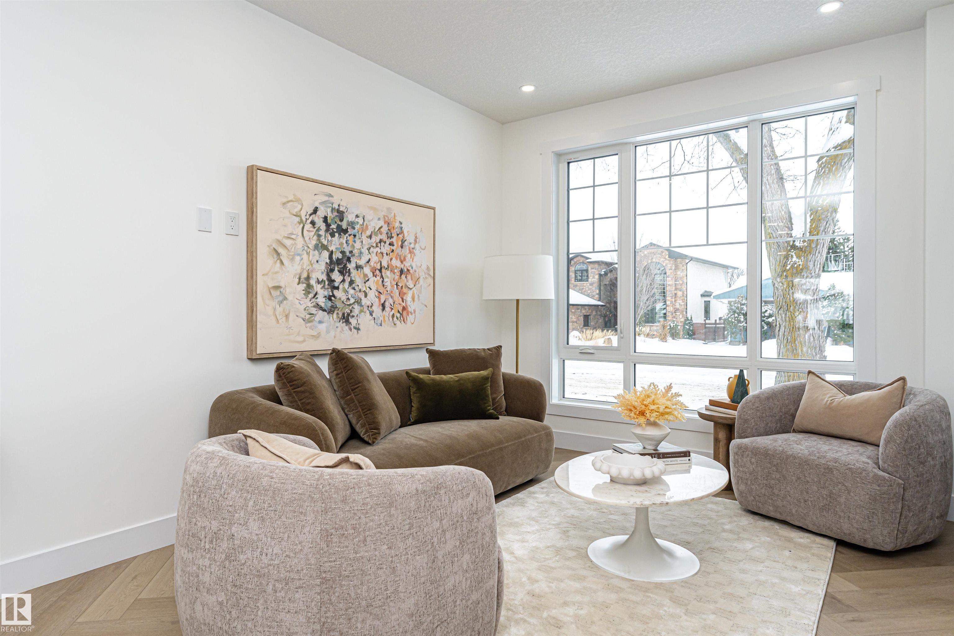 Picture for 9622 86 ST NW