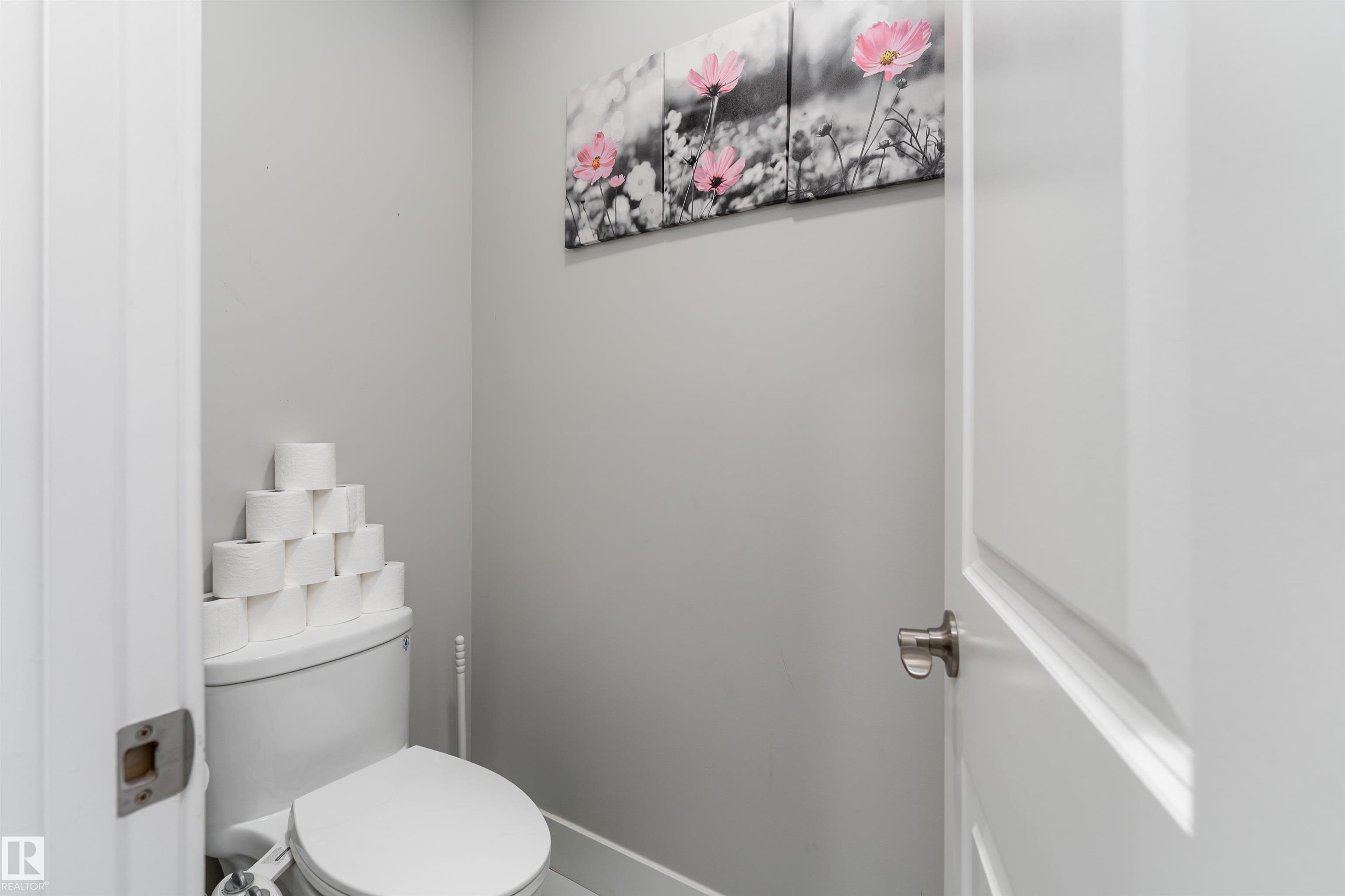 https://zimg.paragon.ice.com/ParagonImages/Property/PM/RAE/225382503/26/0/0/48abc3e184ee54400706764ea2ded918/1/bdad2dbc9b5d1c5bd083e5af31af13df/225382503-50ed700c-db90-48eb-9d2c-0f44561d2ba1.JPG