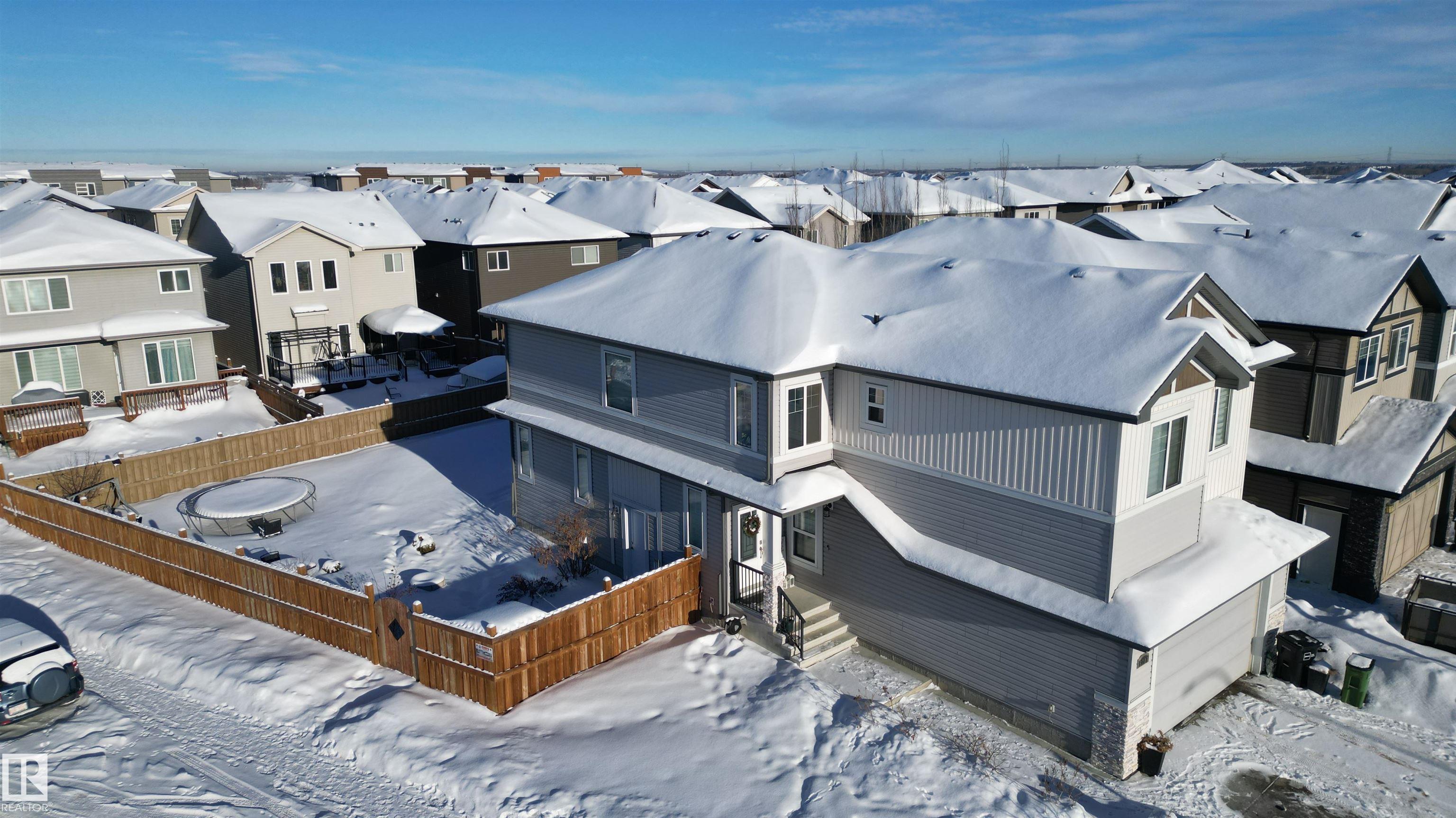 https://zimg.paragon.ice.com/ParagonImages/Property/PM/RAE/225382503/48/0/0/206b83c63dabde1a0f393c0a5ff515d9/1/bdad2dbc9b5d1c5bd083e5af31af13df/225382503-c2bd7ecb-b255-40e3-b0ec-312293739751.JPG