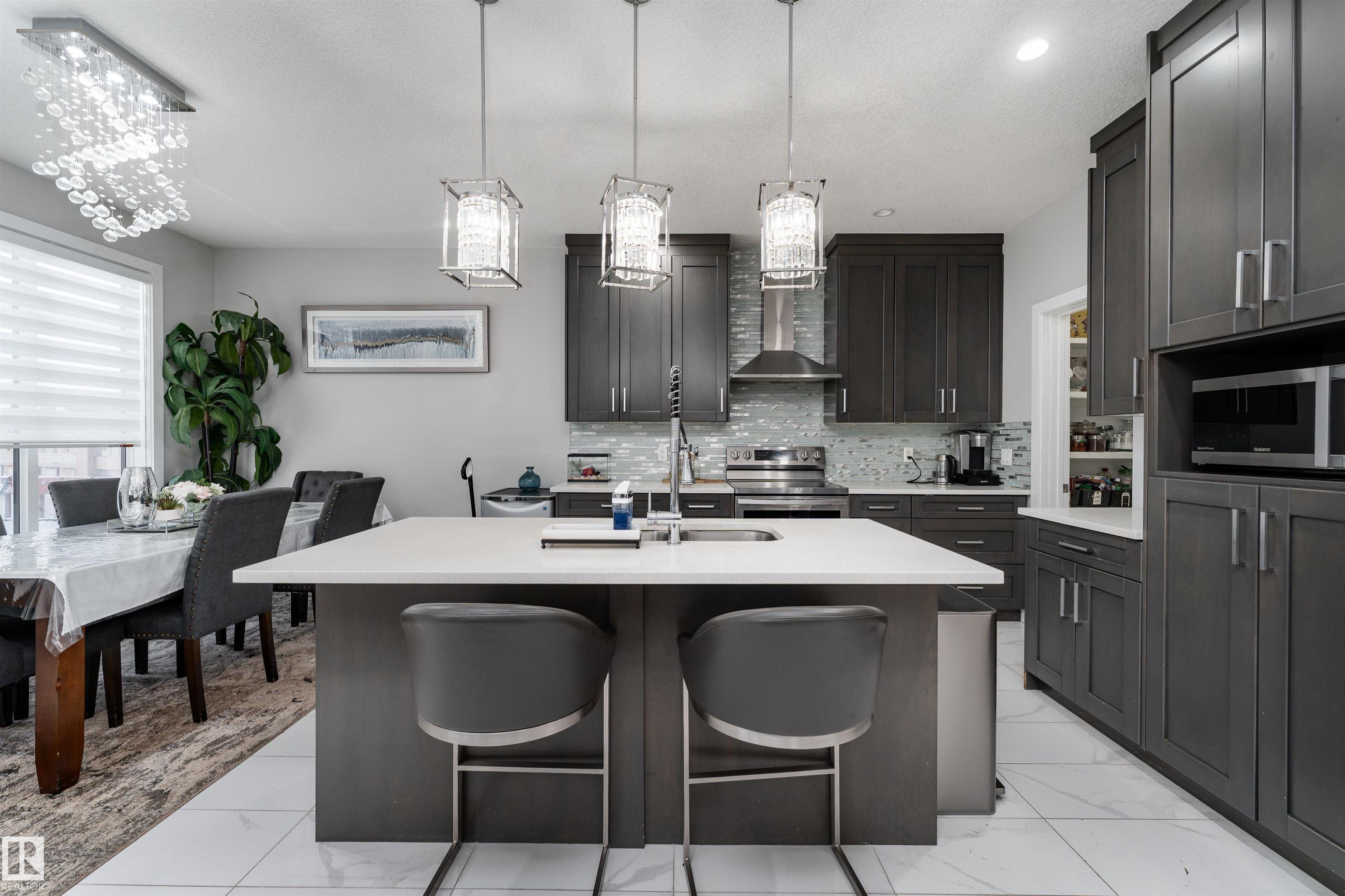 Picture for 5788 175B AV NW