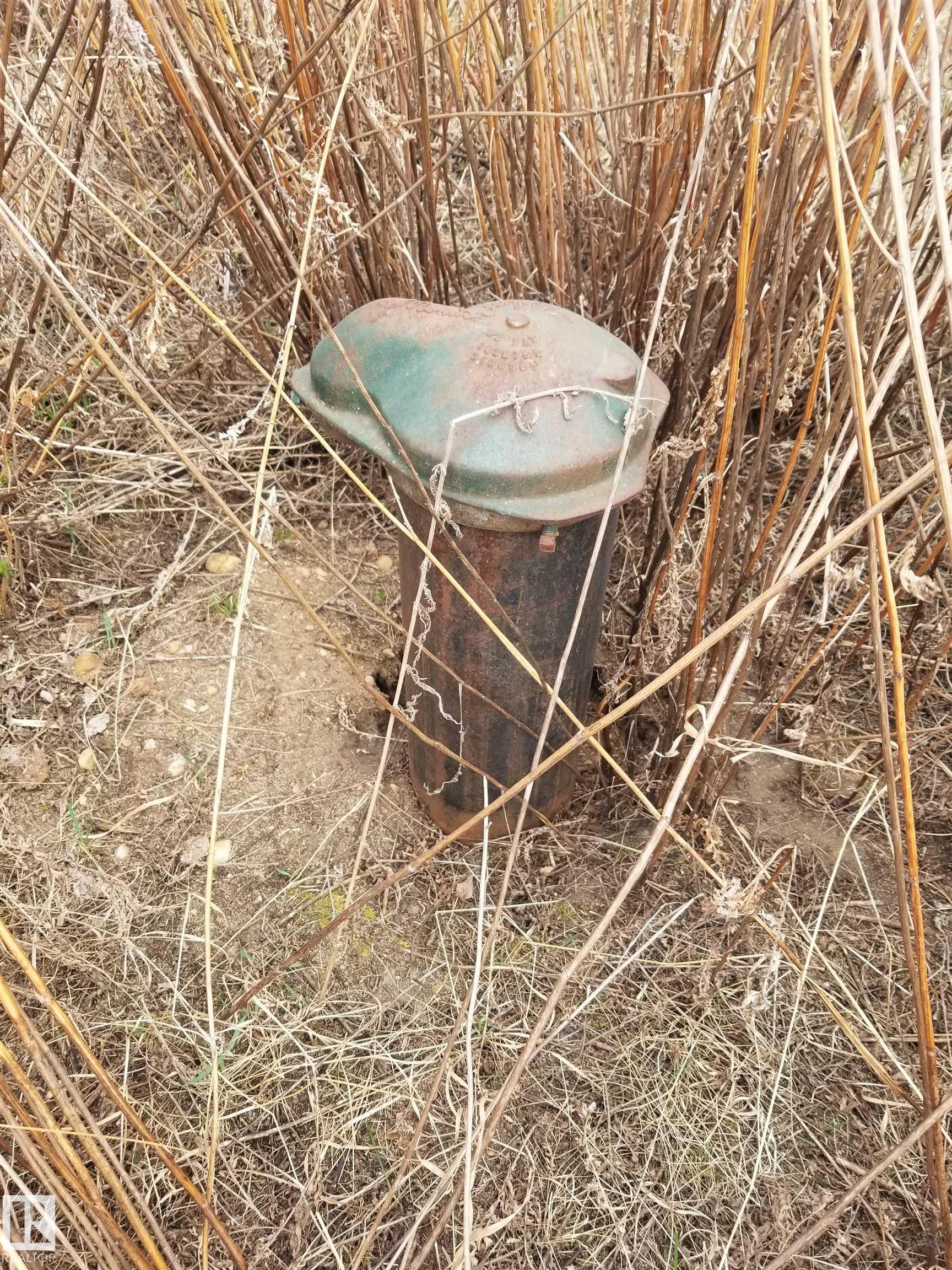 5 221048 TWP RD 670 3