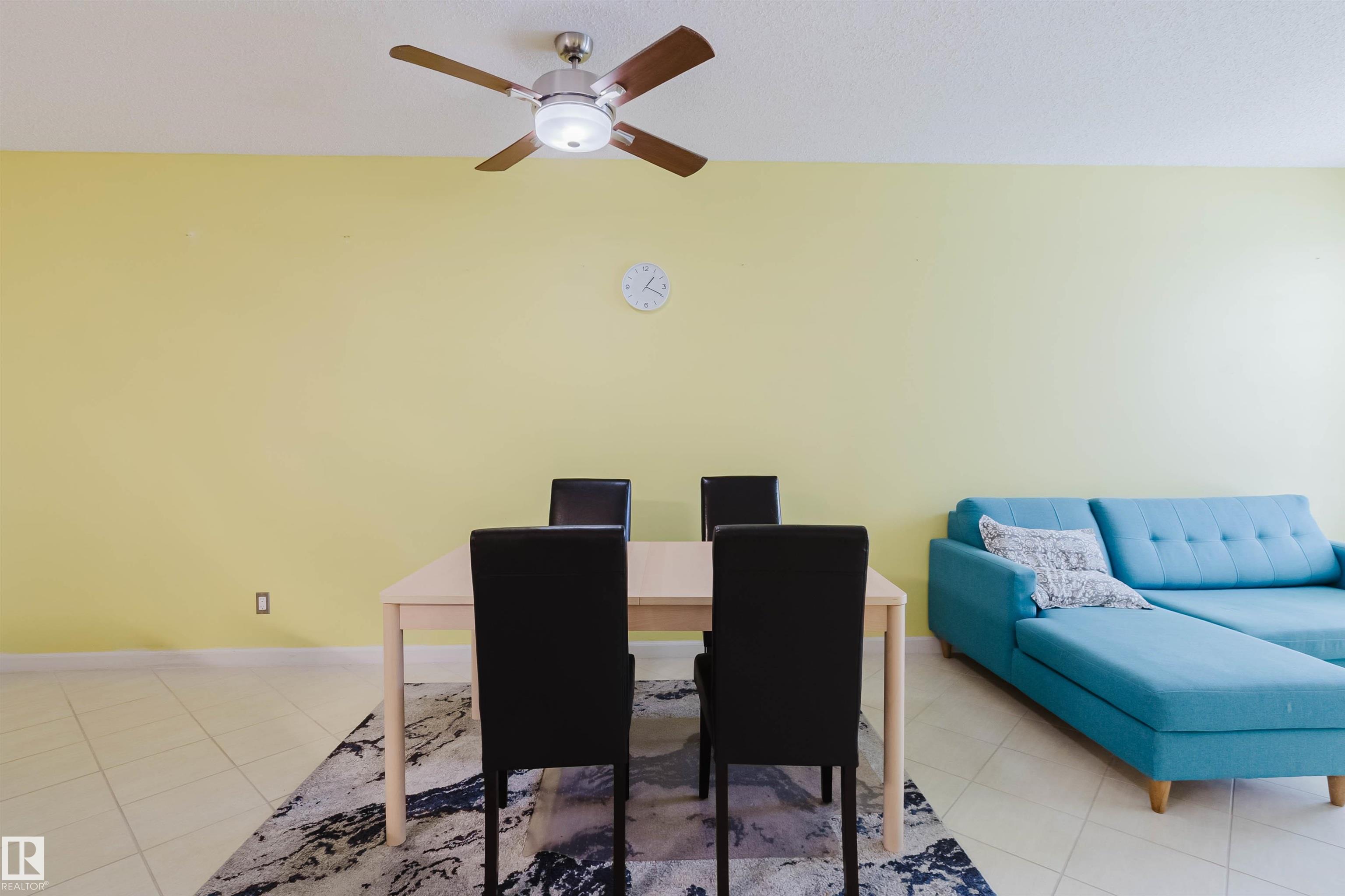 https://zimg.paragon.ice.com/ParagonImages/Property/PM/RAE/225382564/12/0/0/4cab3744865414a0676e5b90568bd166/1/af9afd0a1abaf920db23417700012db7/225382564-aa1e1ca3-1421-47a0-b2a2-06ed39e0a214.JPG