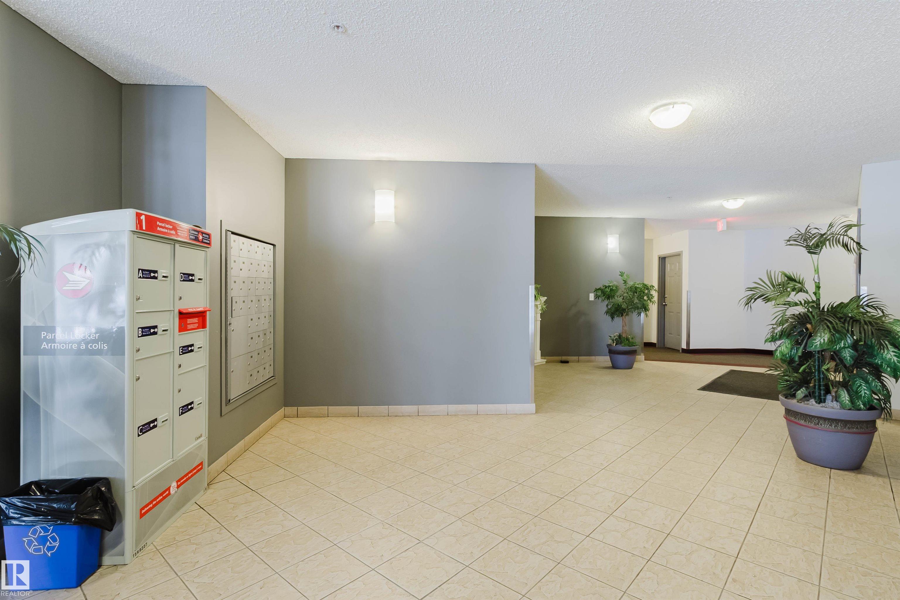 https://zimg.paragon.ice.com/ParagonImages/Property/PM/RAE/225382564/31/0/0/bcf5ba6013217d9d1da8f5be39d74fd3/1/af9afd0a1abaf920db23417700012db7/225382564-ee61d1e4-fca3-4f6a-9992-c297adb94f83.JPG