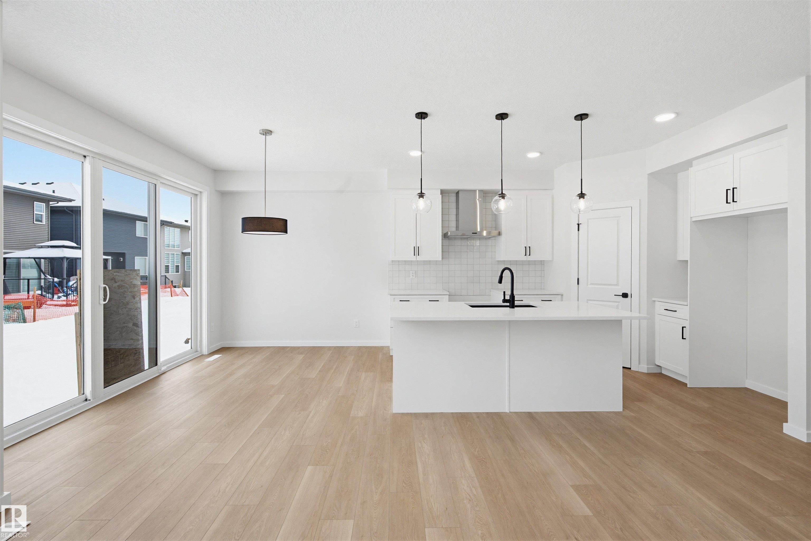 Picture for 2535 211 ST NW