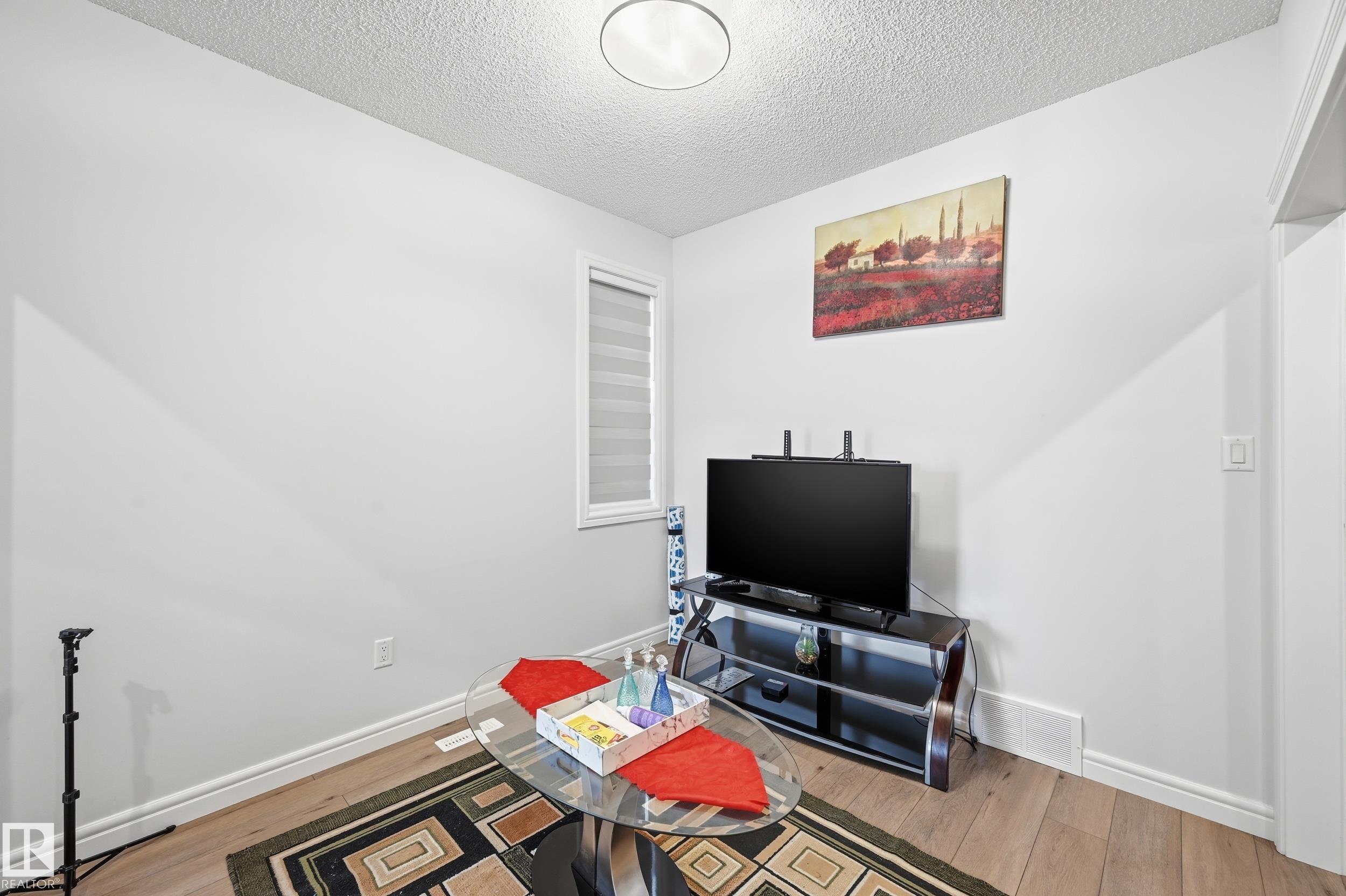 Picture for 4820 175 AV NW NW