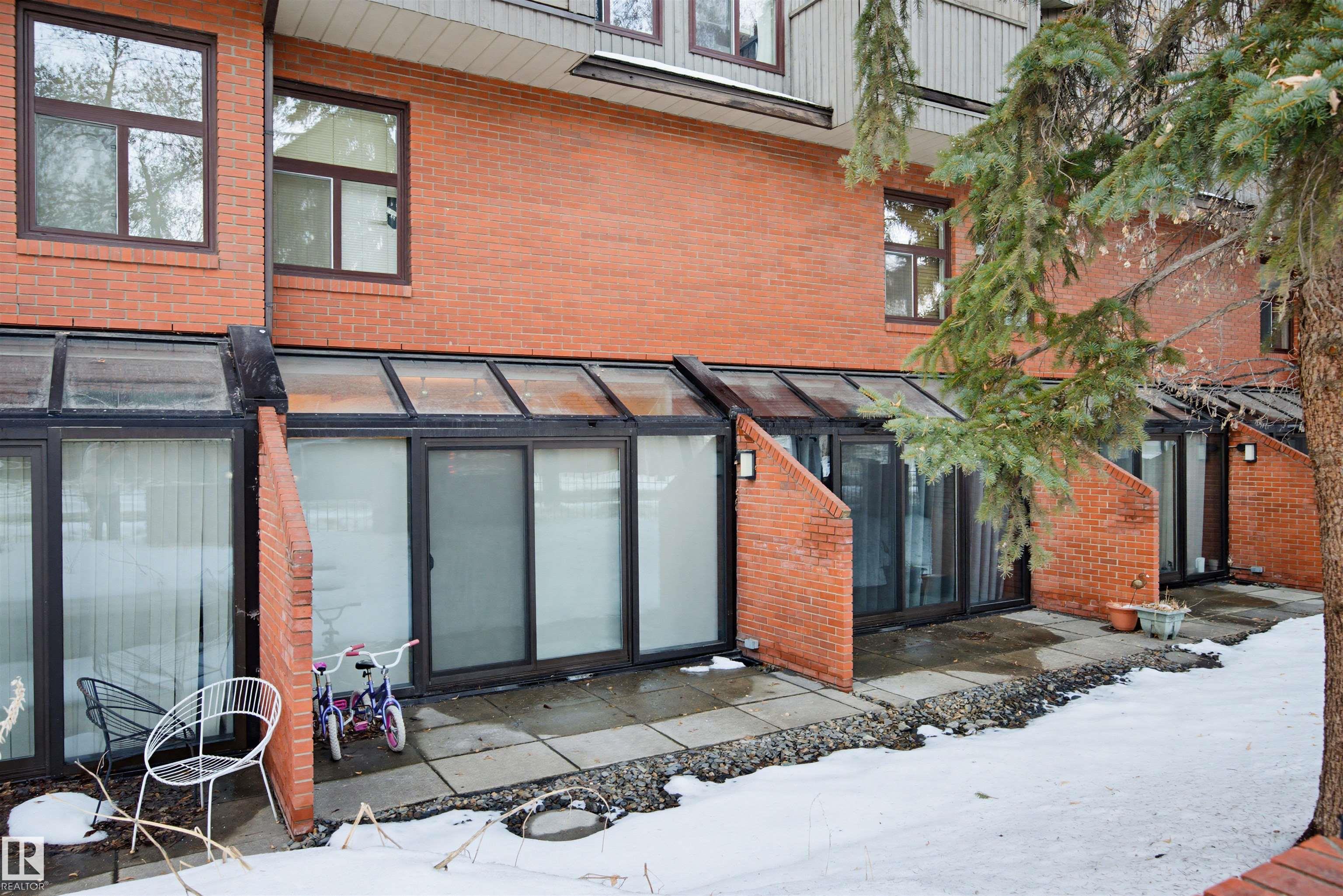 https://zimg.paragon.ice.com/ParagonImages/Property/PM/RAE/225382794/35/0/0/5dbbeb920c7c6e8a54713aada548bca0/1/a5c310c9642a8ac847d55aa37ba00eba/225382794-f32748f6-f559-4c6f-a5c0-4ae60b6fe5c5.JPG