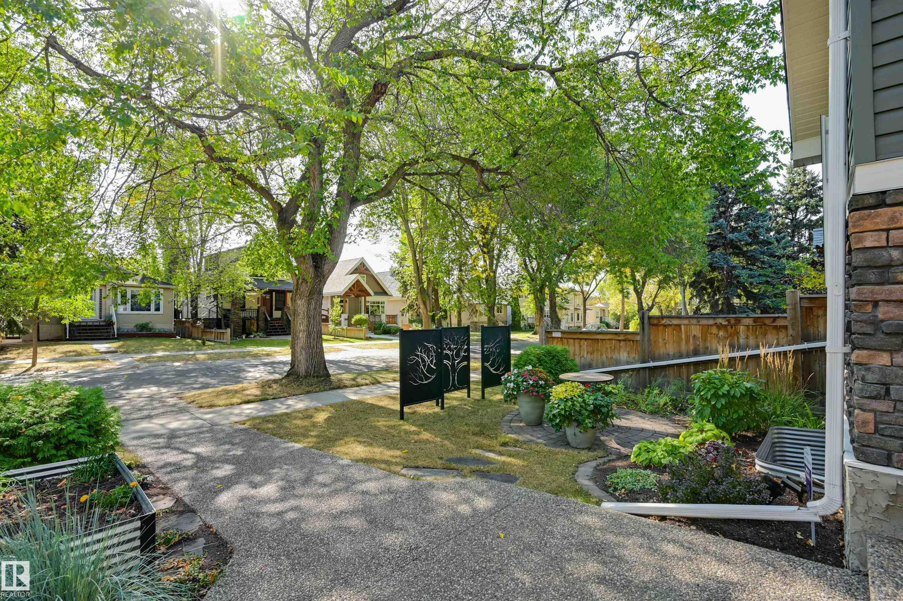 Picture for 10810 74 AV NW