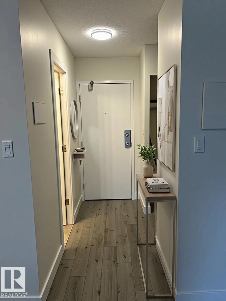 #422 10160 114 ST NW NW 3