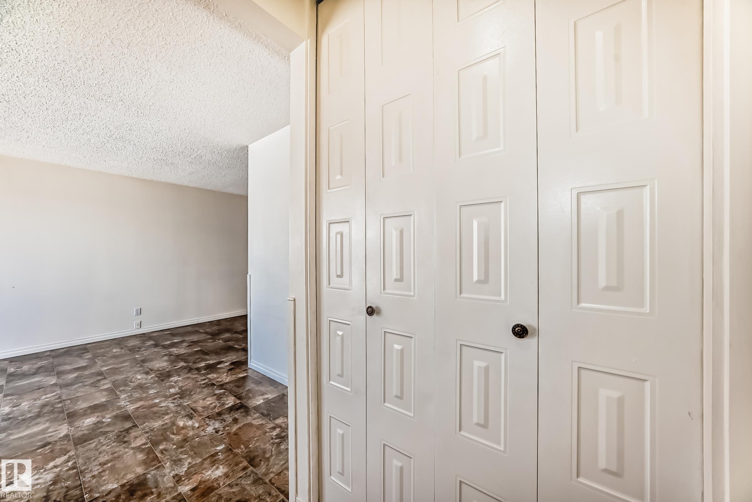 Picture for 16912 101 ST NW