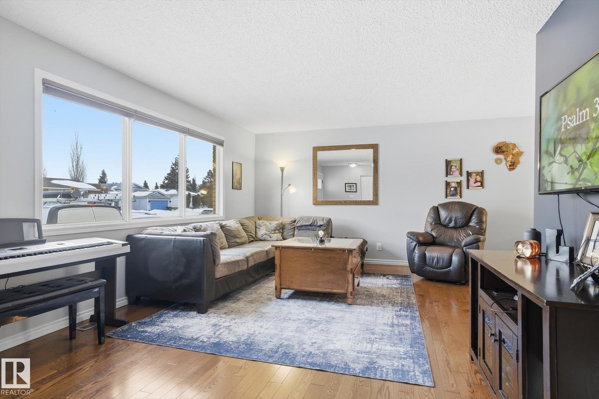 Picture for 6903 12 AV NW