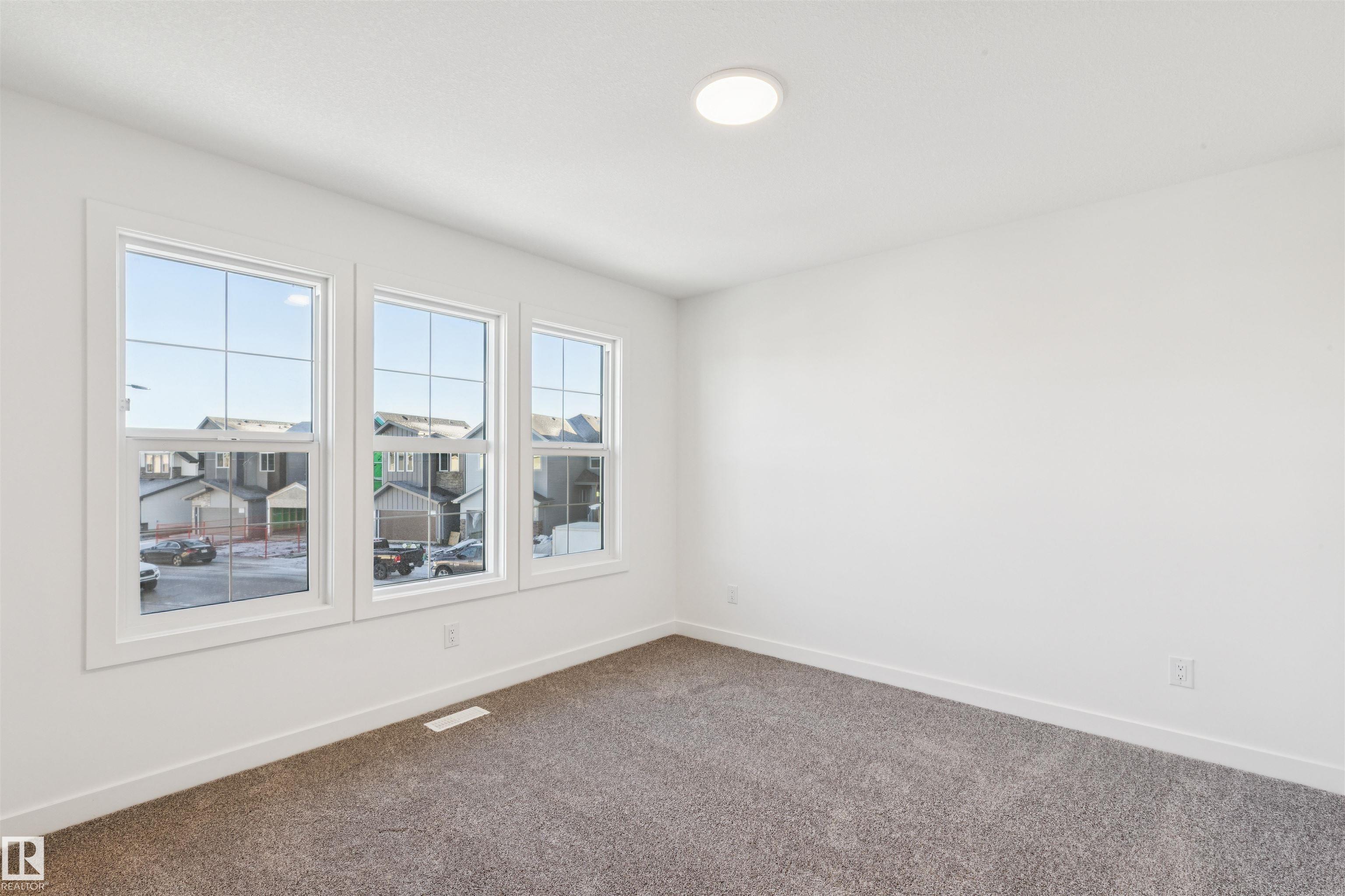 https://zimg.paragon.ice.com/ParagonImages/Property/PM/RAE/225383417/26/0/0/53a4ce4abd171a8d4800ac4cc32a2ce2/1/abd6d6d95c9924a0327c4bb2c1739a29/225383417-7f7d7d49-6fa2-4dfc-b846-e10ae9de9eaf.JPG
