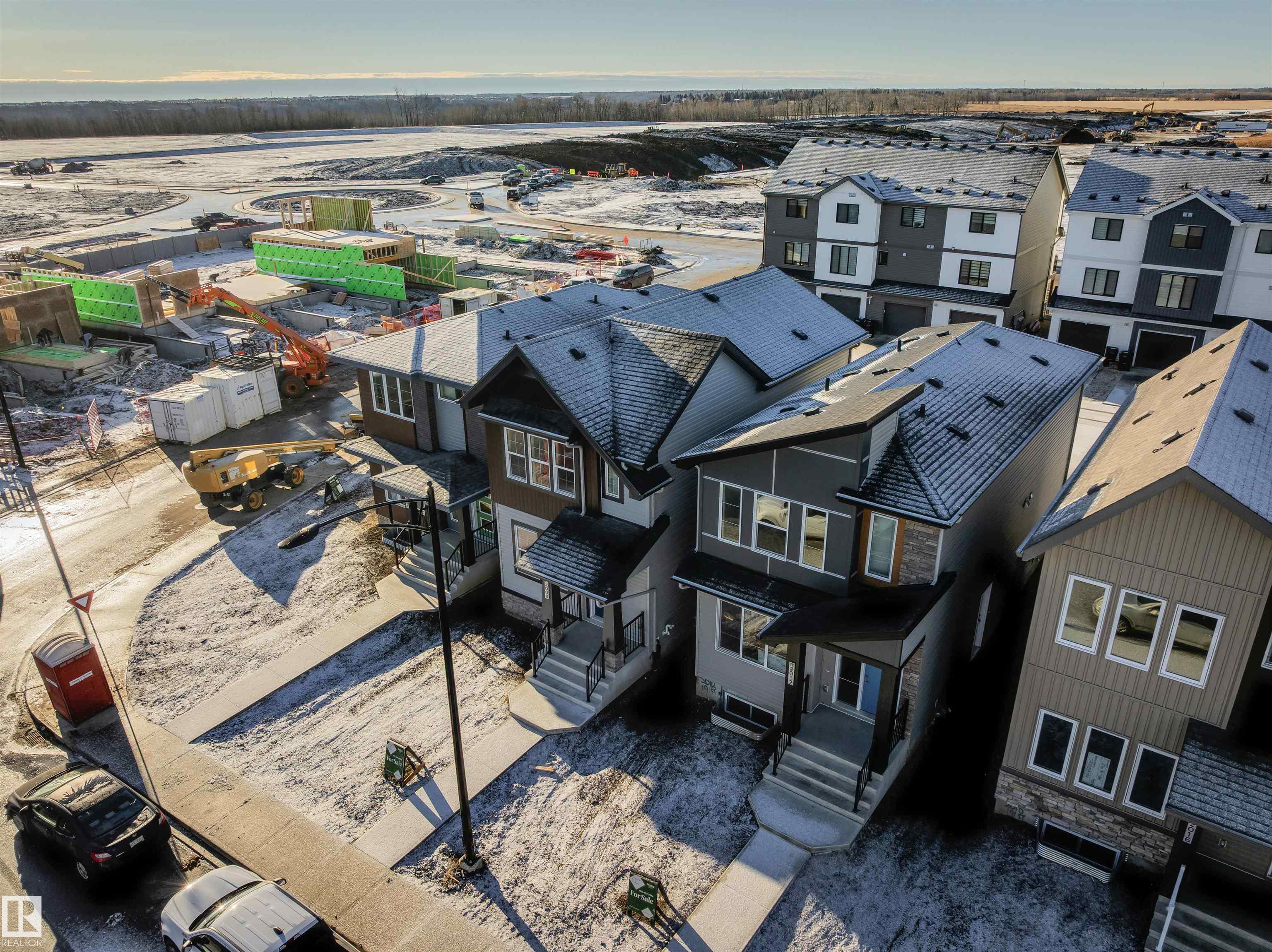 https://zimg.paragon.ice.com/ParagonImages/Property/PM/RAE/225383417/34/0/0/d5d6fdfecb7ce7692155ac2cf31a4874/1/abd6d6d95c9924a0327c4bb2c1739a29/225383417-733fa385-2dc6-4e78-b9ca-e53357af142f.JPG