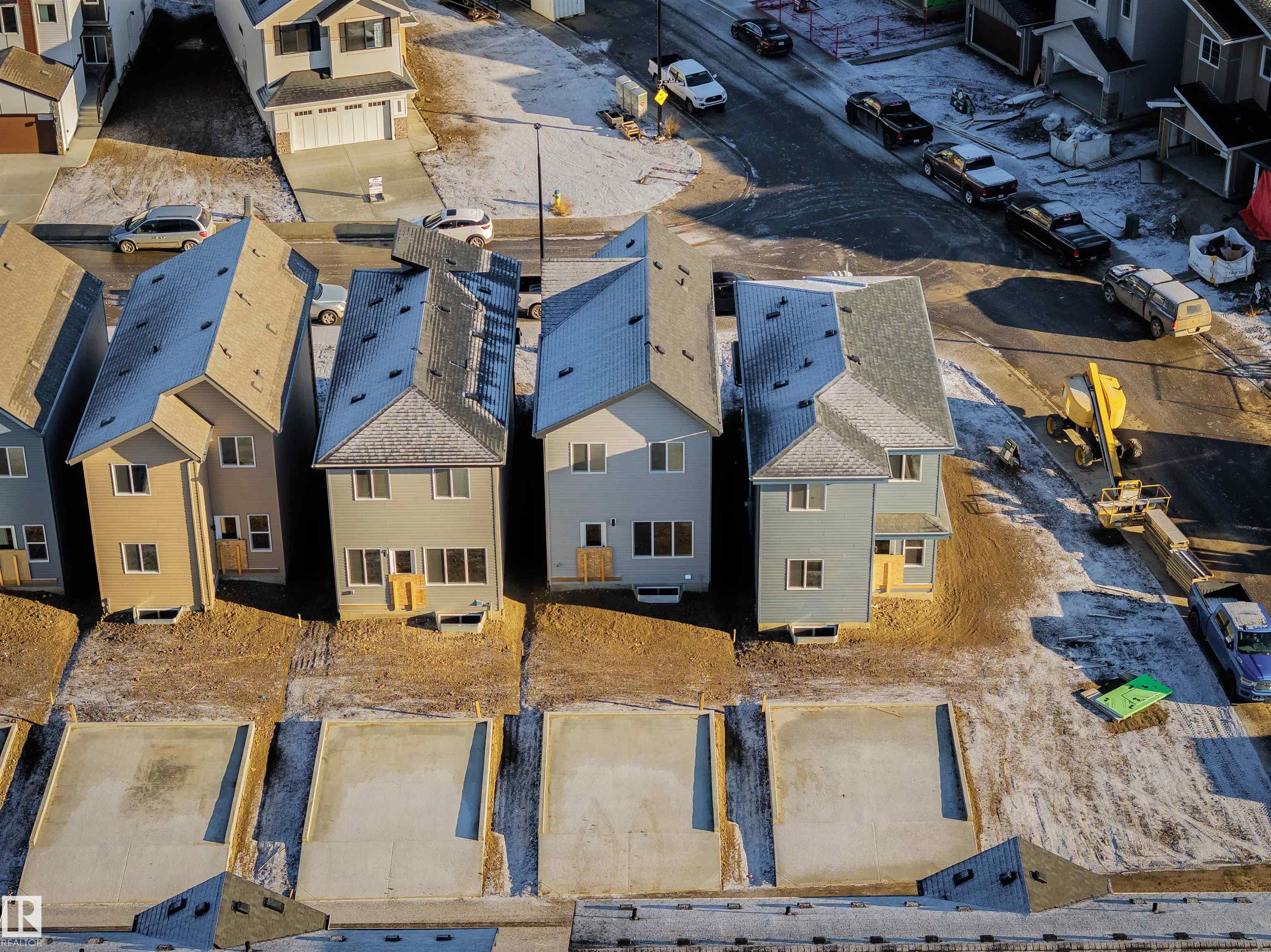 https://zimg.paragon.ice.com/ParagonImages/Property/PM/RAE/225383417/42/0/0/5c5b0d07587d65290b187d3edf38ed60/1/abd6d6d95c9924a0327c4bb2c1739a29/225383417-8406d9a1-d89f-41c1-a809-a579e9f8bc4f.JPG