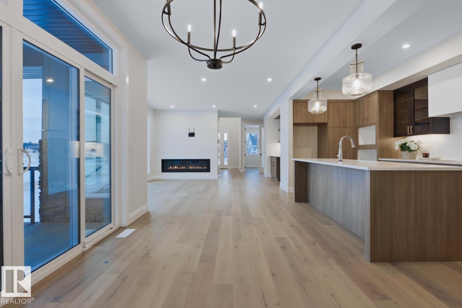 https://zimg.paragon.ice.com/ParagonImages/Property/PM/RAE/225383508/17/0/0/1cf8672dfb4e3759203762569c3d14f4/1/7842a62ae7acb7de2ba320d17348d005/225383508-57259c74-8b0b-4e1c-823b-8653a33789d9.JPG