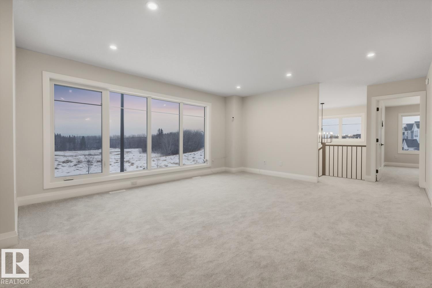 https://zimg.paragon.ice.com/ParagonImages/Property/PM/RAE/225383508/30/0/0/bd5dd106006c956fa5f2b72600bf8797/1/7842a62ae7acb7de2ba320d17348d005/225383508-f87007a5-5dba-474e-b712-6e94ed5e81c0.JPG