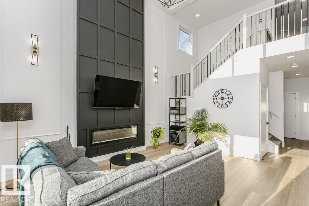 Picture for 839 34 AV NW