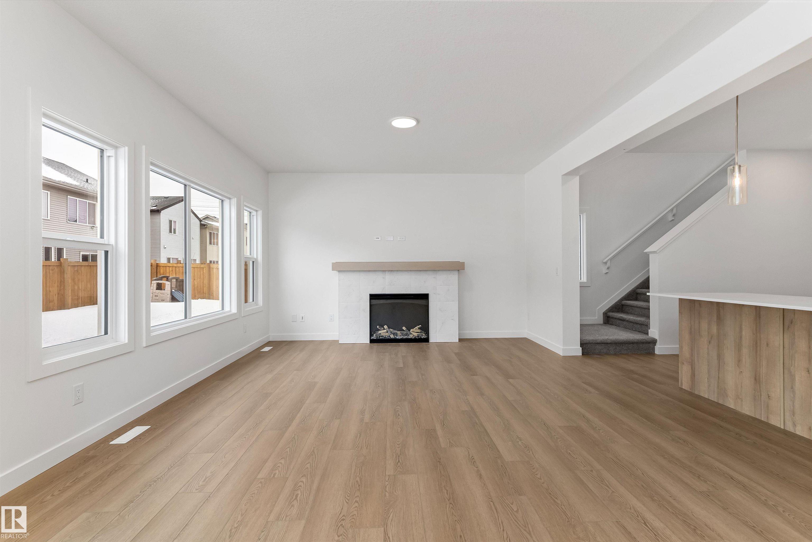 https://zimg.paragon.ice.com/ParagonImages/Property/PM/RAE/225383788/19/0/0/4984424e1a93e4f9b2bb2951e82533ca/1/8a9d61b40f61ca32fb4dafe63dc79c02/225383788-cc2c2aa3-a564-43bb-b669-1e37796c6738.JPG