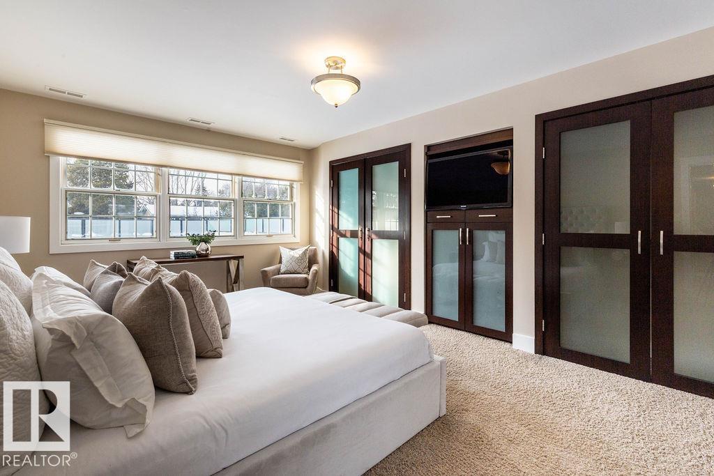 https://zimg.paragon.ice.com/ParagonImages/Property/PM/RAE/225383842/24/0/0/d411d0dfe83b53b2f372cddc452769f4/1/a814ff593f0d1b2aea5c7d57b3169b2b/225383842-417295bc-3d5e-43d3-849d-2c72f6357261.JPG
