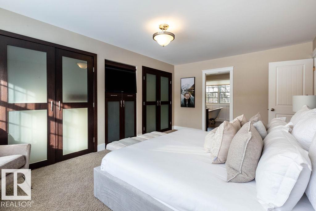 https://zimg.paragon.ice.com/ParagonImages/Property/PM/RAE/225383842/26/0/0/1c279db299848860751bf830b599e199/1/a814ff593f0d1b2aea5c7d57b3169b2b/225383842-0bbeb978-a28b-4dfe-803b-1b3c9f743e3a.JPG