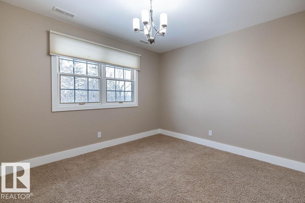https://zimg.paragon.ice.com/ParagonImages/Property/PM/RAE/225383842/32/0/0/0a780c478041410212f674625cfb6ccb/1/a814ff593f0d1b2aea5c7d57b3169b2b/225383842-106f606f-bf3a-495e-8b8d-083e46112357.JPG
