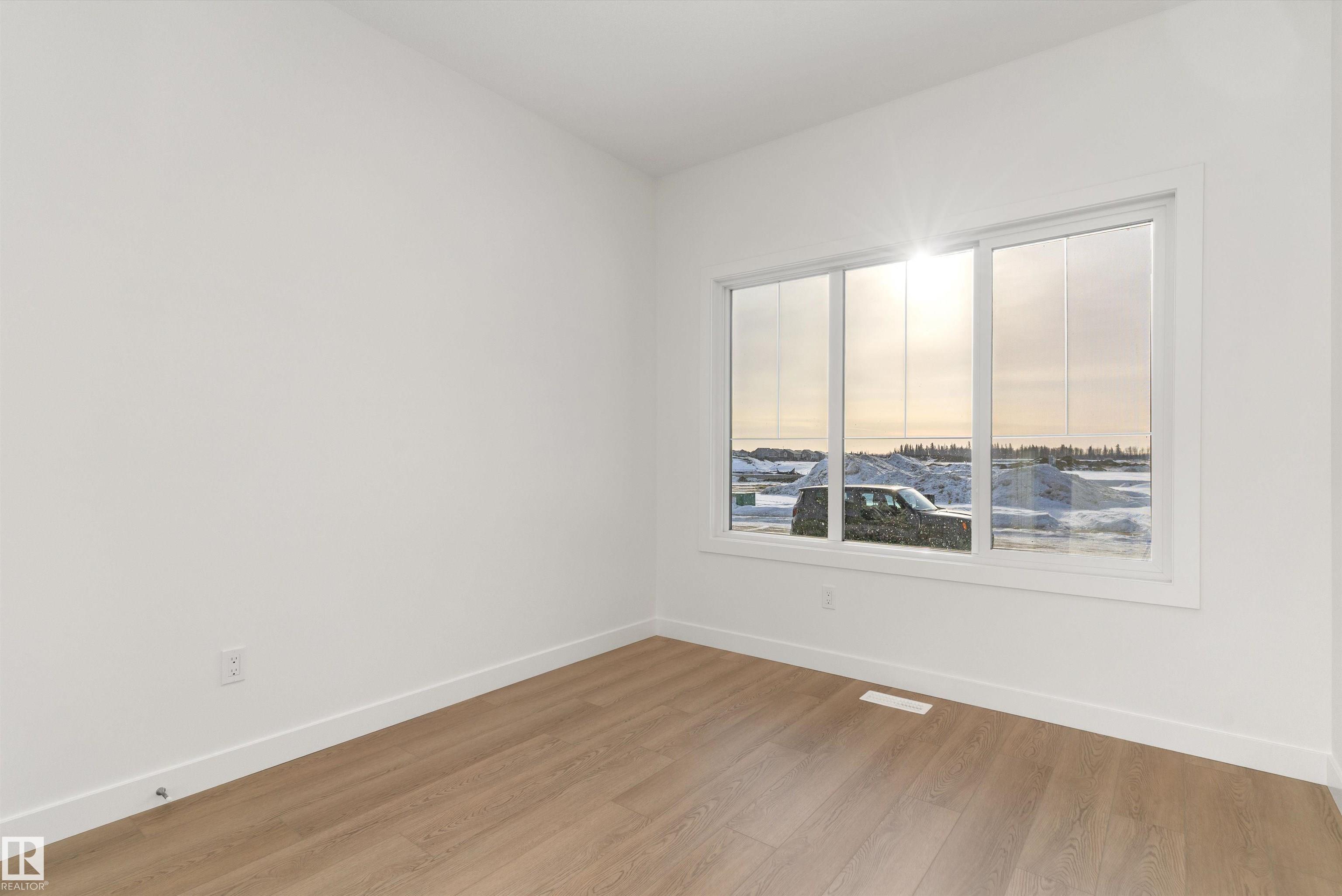 Picture for 20832 40 AV NW