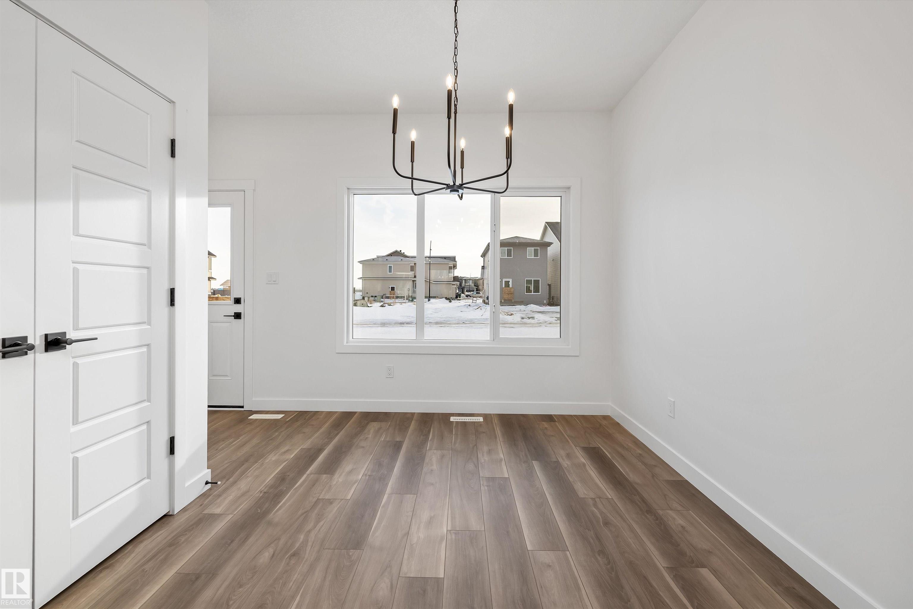 https://zimg.paragon.ice.com/ParagonImages/Property/PM/RAE/225383970/16/0/0/df3556c47bfda18b653aab5c91bc19e1/1/cef79b0d5b2fdc0bd2d47202ef79d2a1/225383970-a0fadc7f-fa63-4d2f-a7f0-970c9eceabd1.JPG