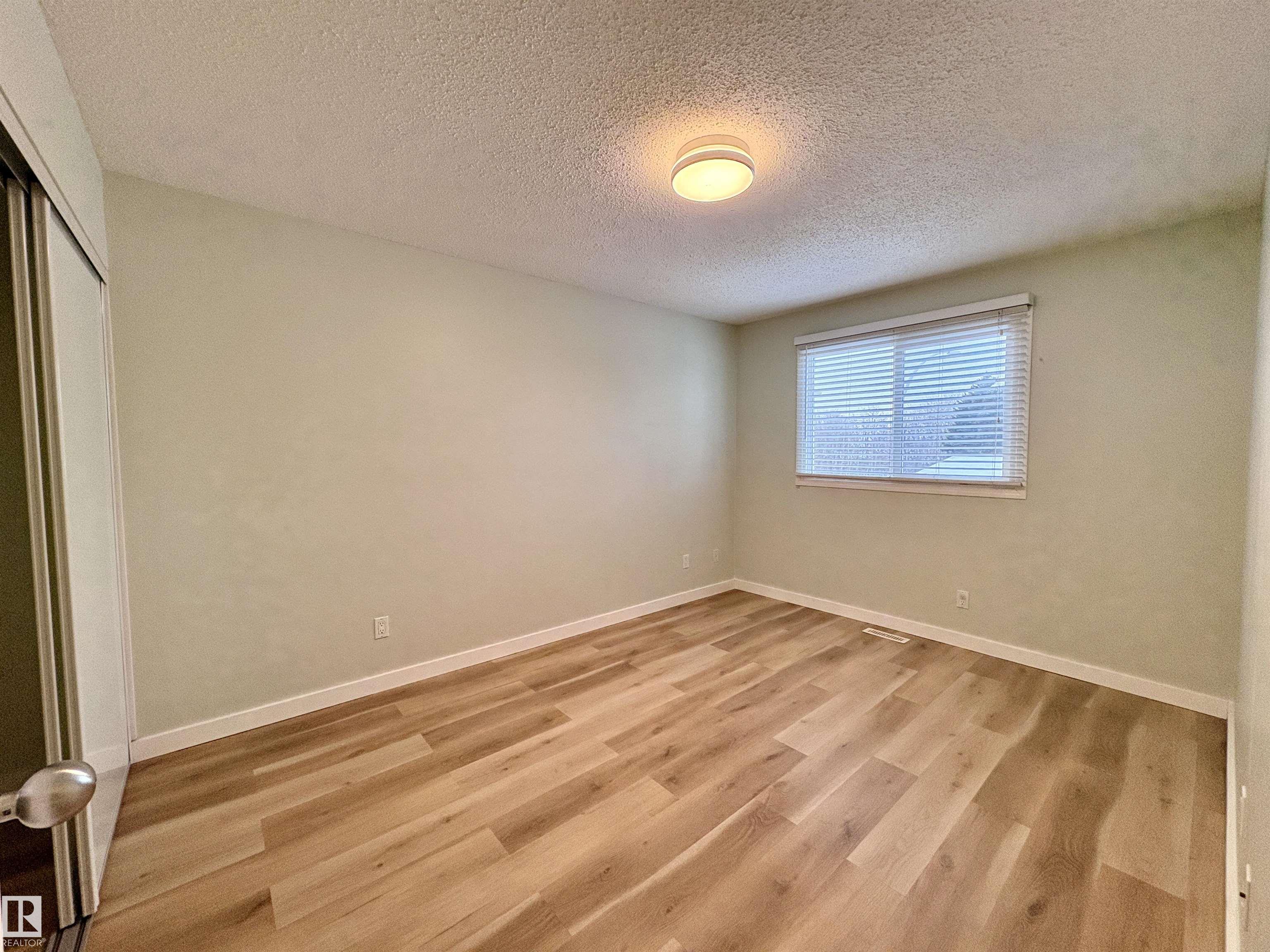 Picture for 13279 47 ST NW