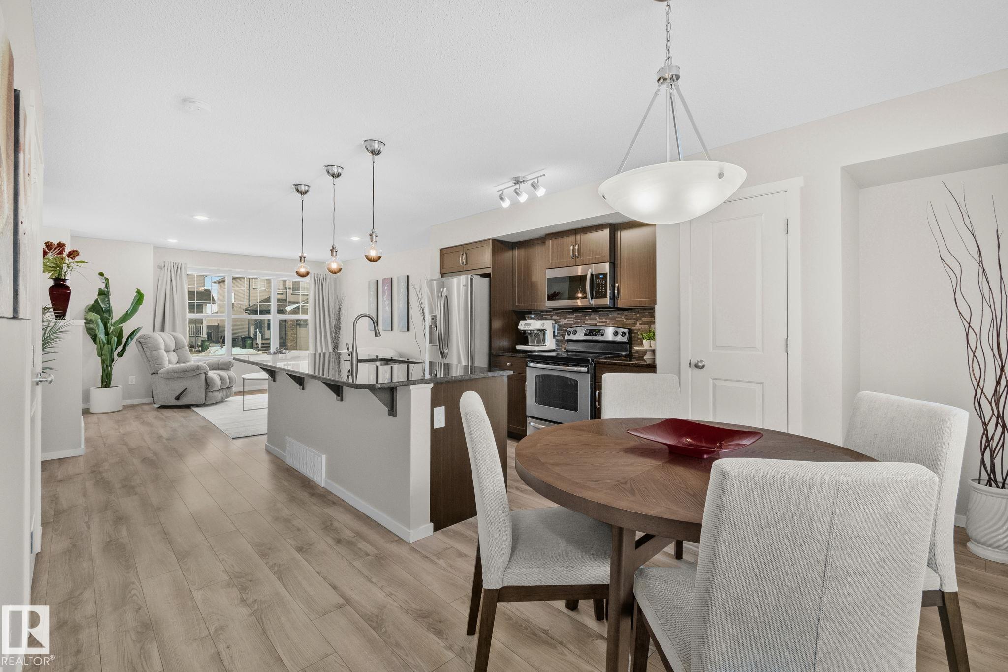 Photo 9 at 2830 18a Avenue NW, Laurel, Edmonton