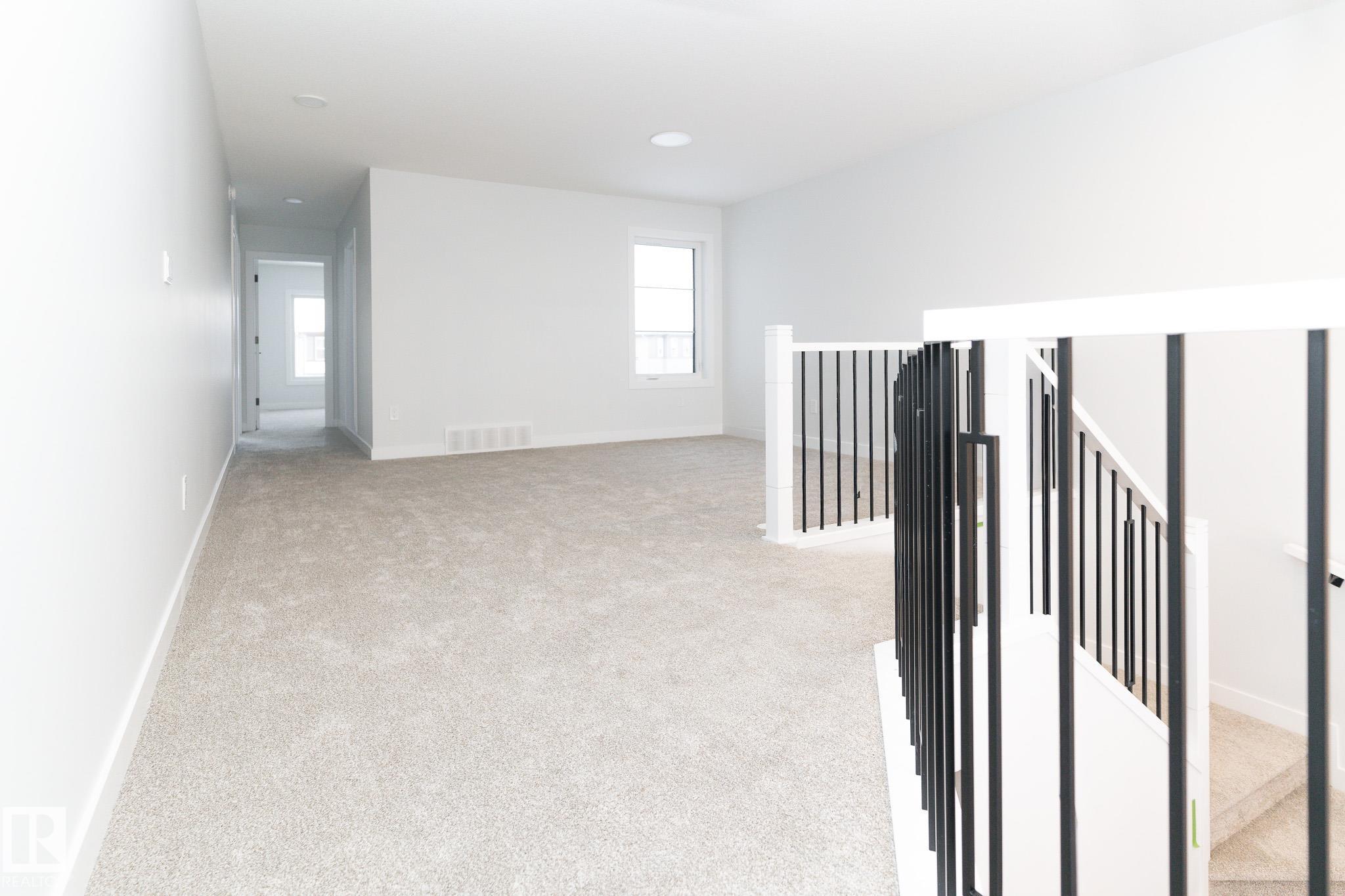 Picture for 285 GLENRIDDING RAVINE RD SW