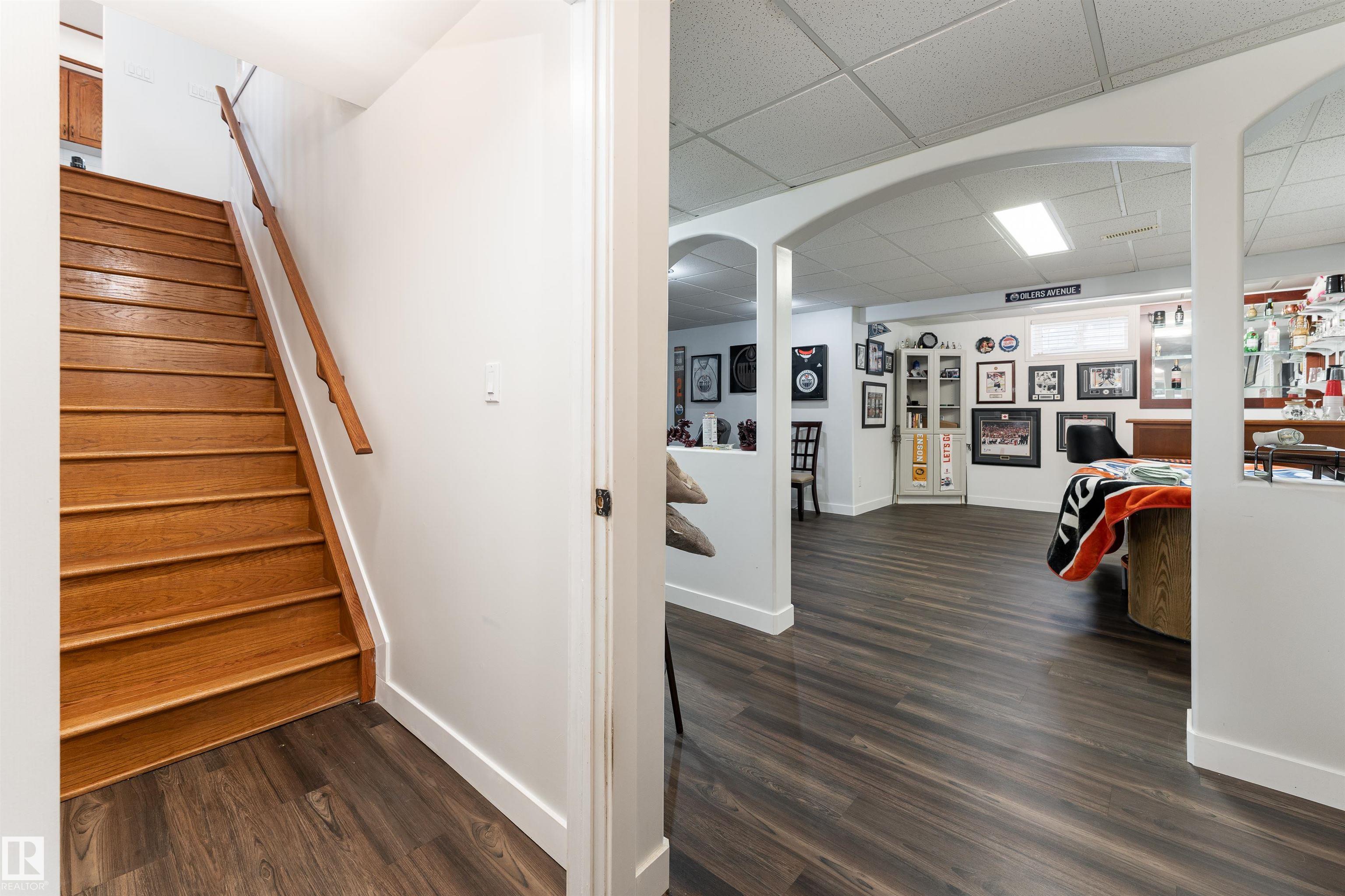 Photo 27 at 948 Ormsby Wynd NW, Ormsby Place, Edmonton