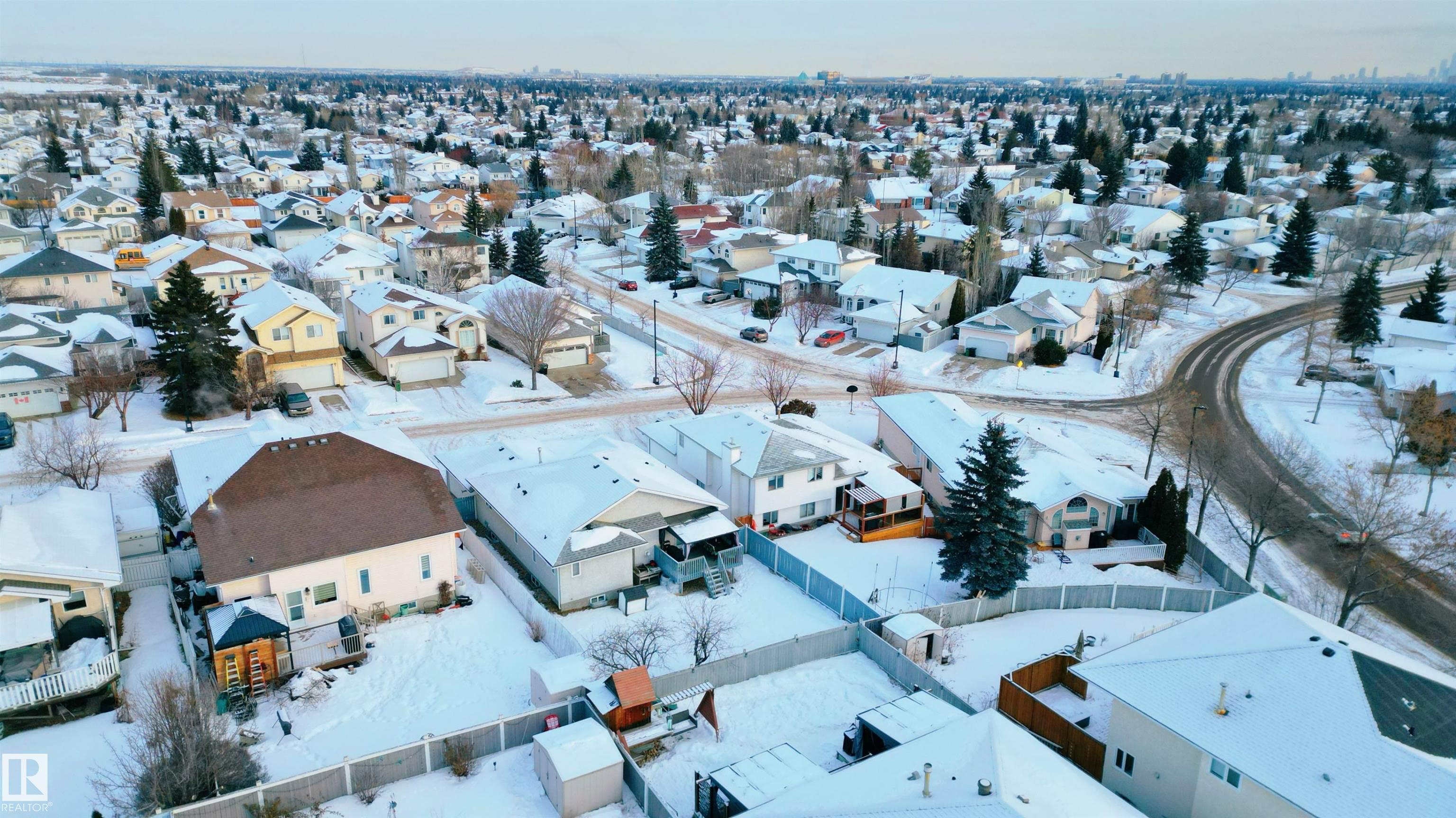 Photo 51 at 948 Ormsby Wynd NW, Ormsby Place, Edmonton