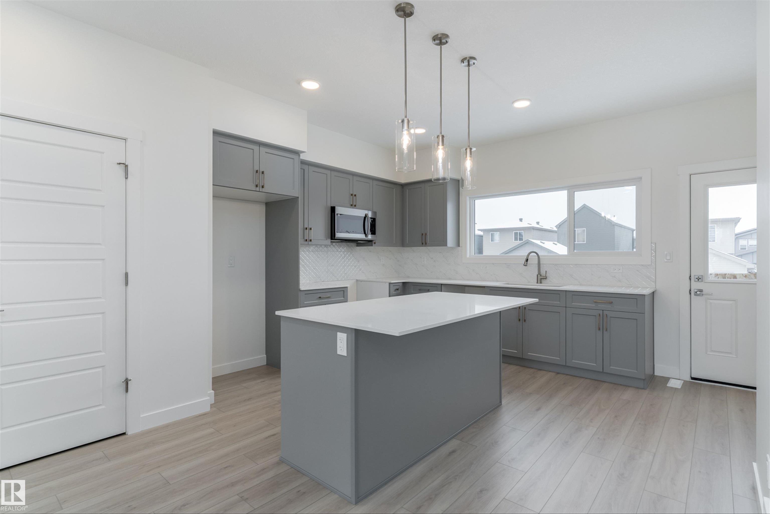 Photo 11 at 1250 Mcleod Avenue, Easton, Spruce Grove