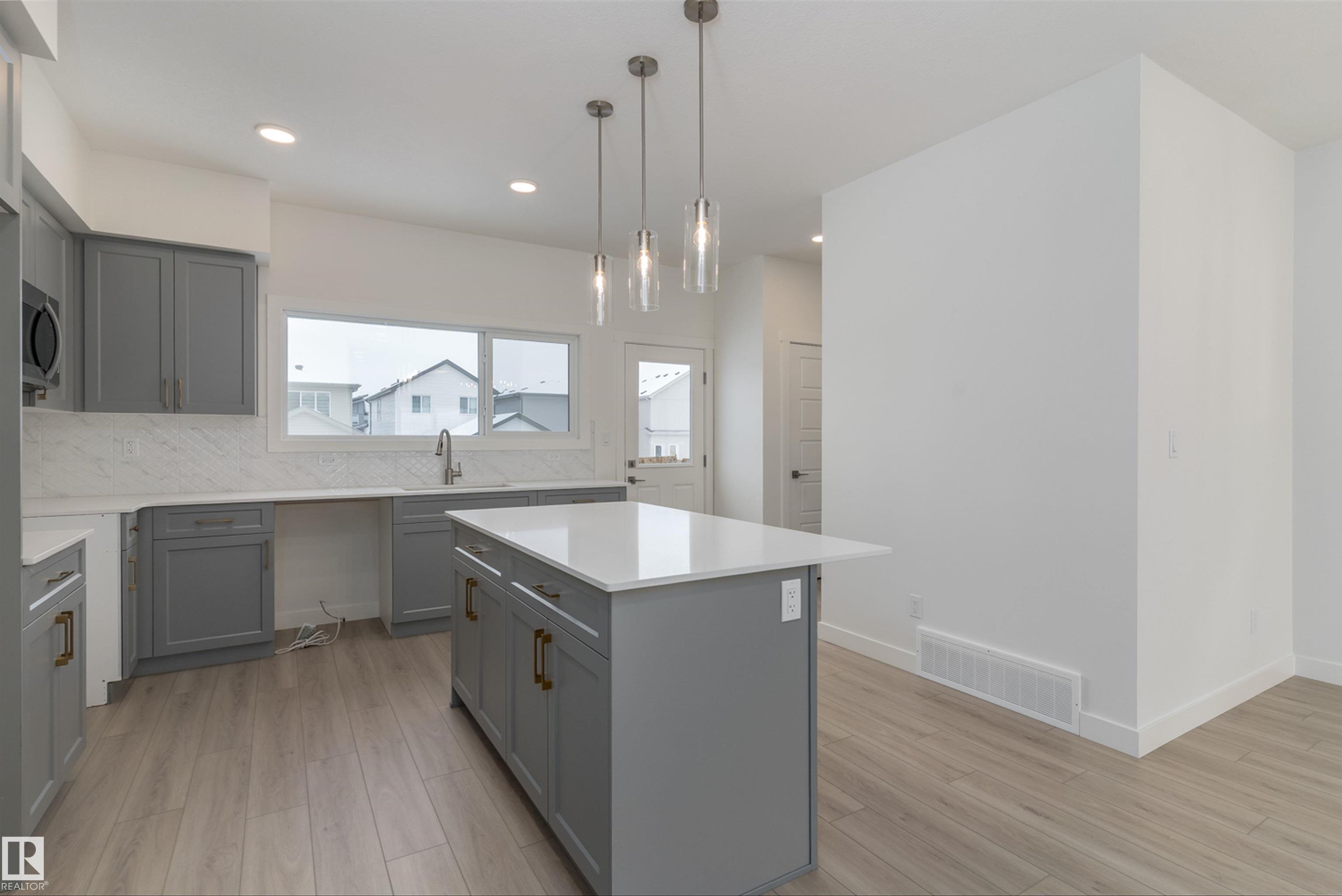 Photo 13 at 1250 Mcleod Avenue, Easton, Spruce Grove