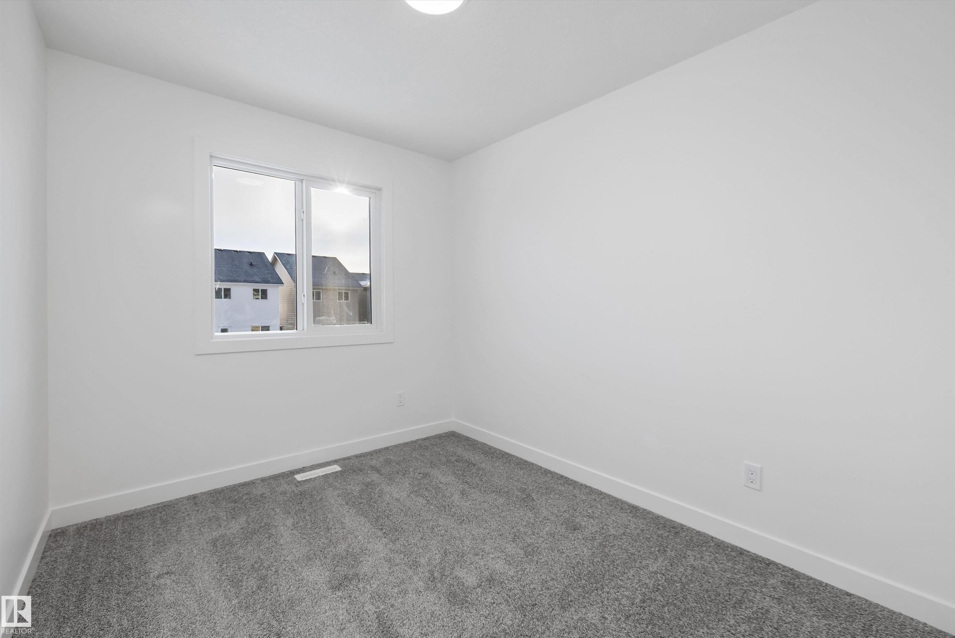https://zimg.paragon.ice.com/ParagonImages/Property/PM/RAE/225384079/26/0/0/bad6eb5886a3de817f87d66faa7ee2cc/1/02ce8ccb89143866be5a1d778ee9b900/225384079-15a1880c-eb0b-4d54-8b1c-f888f0024736.JPG