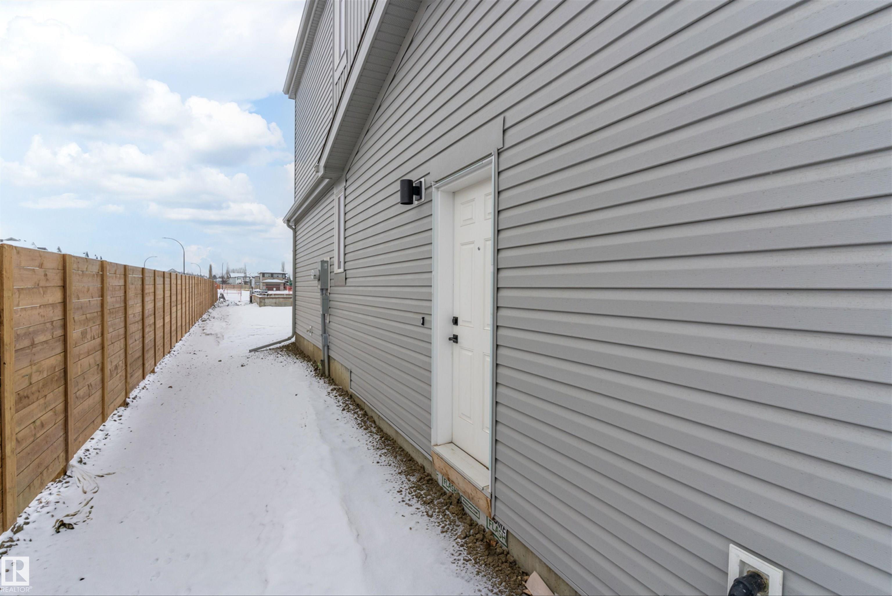 Photo 38 at 1 Empress Way, Easton, Spruce Grove