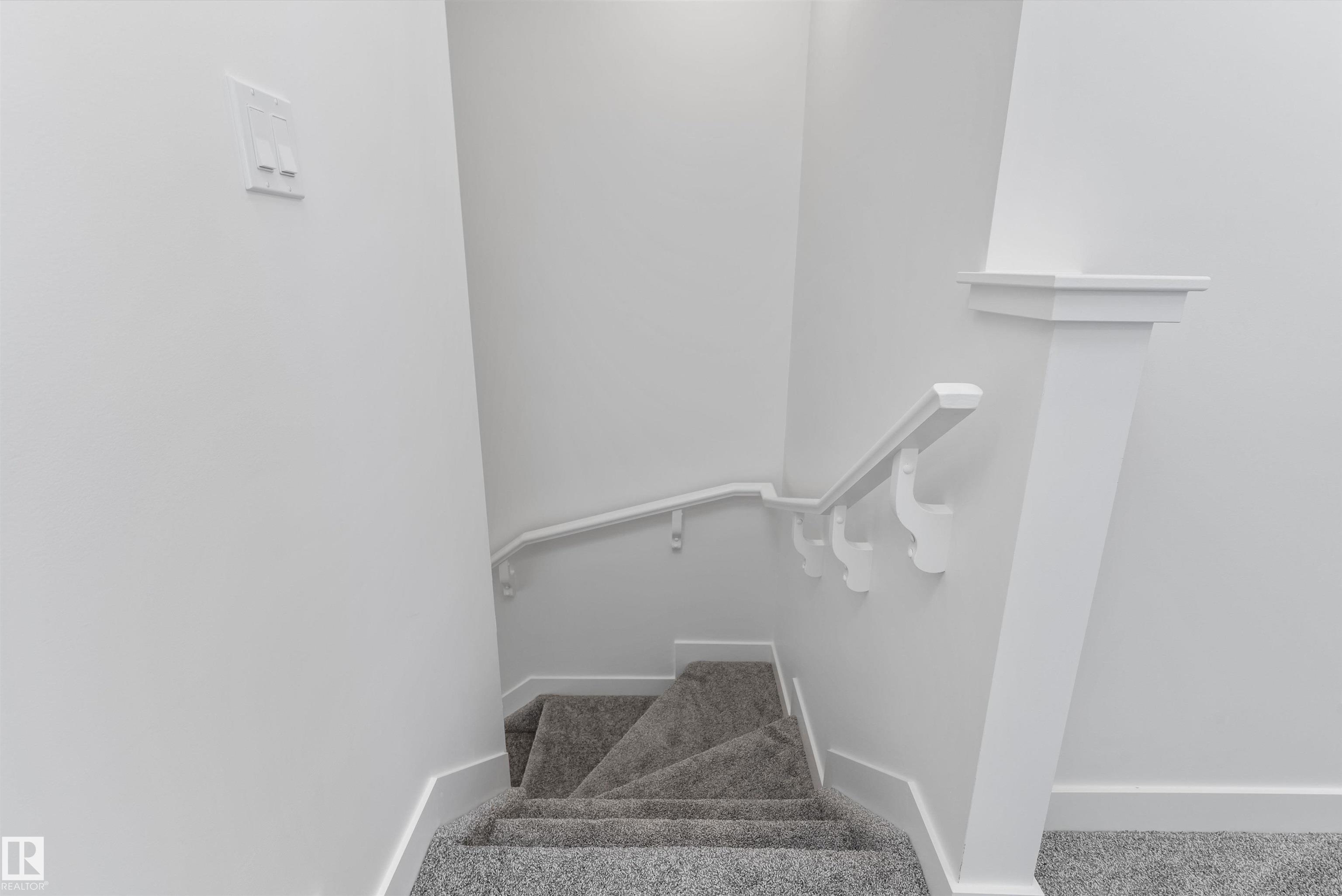 Photo 18 at 20816 40 Avenue NW, Edgemont, Edmonton