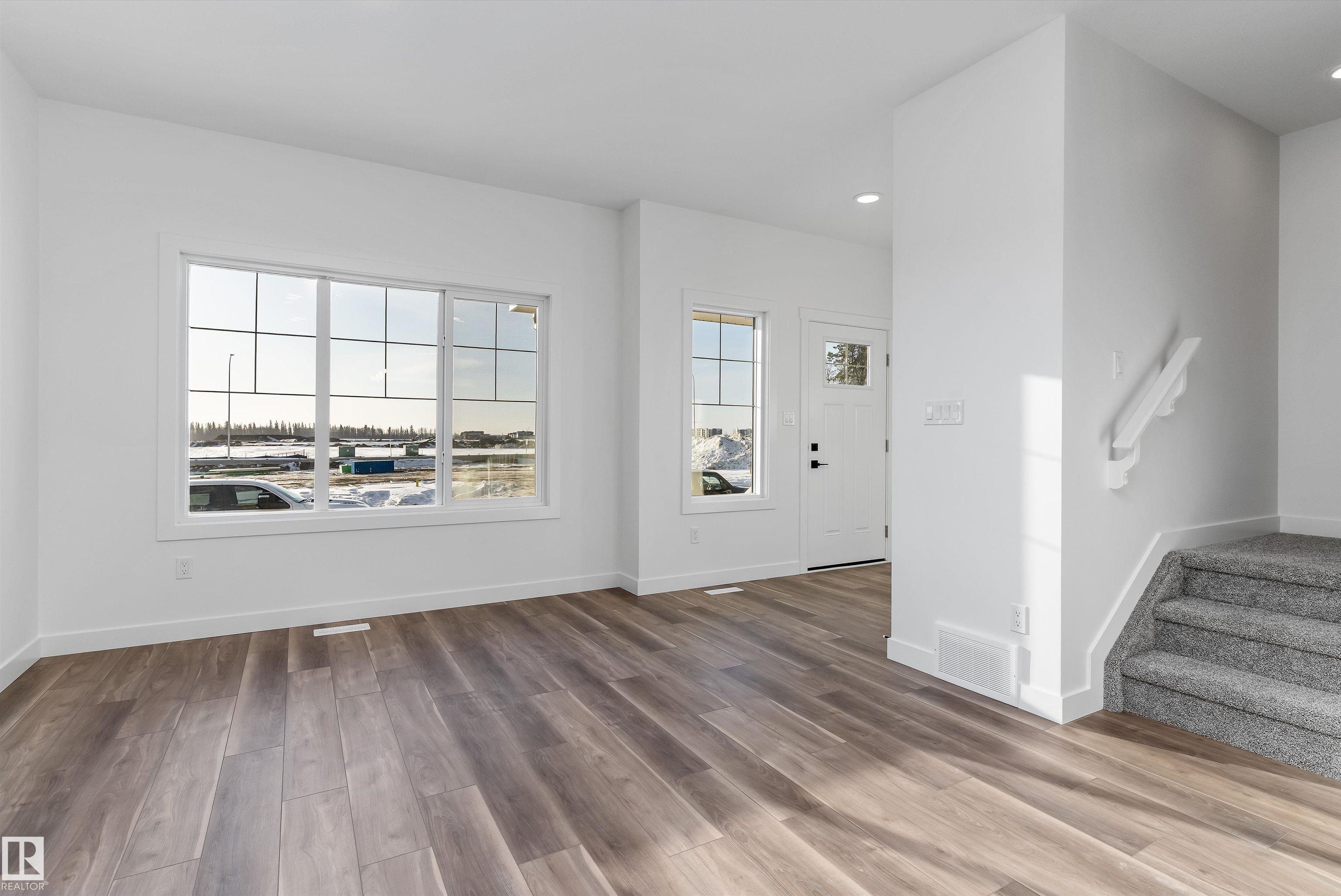 20816 40 Avenue NW, Edgemont, Edmonton